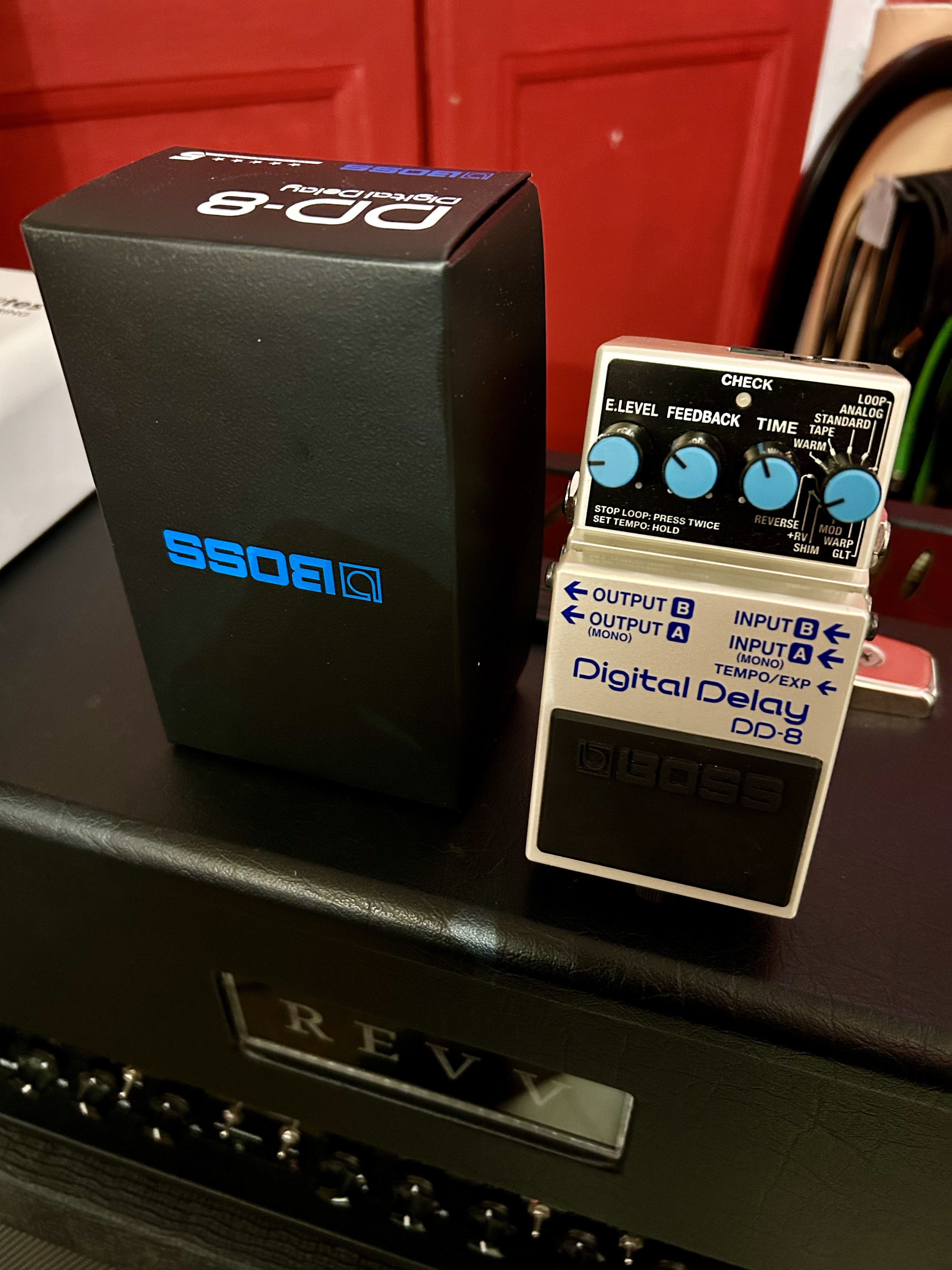 Vends Boss DD-8