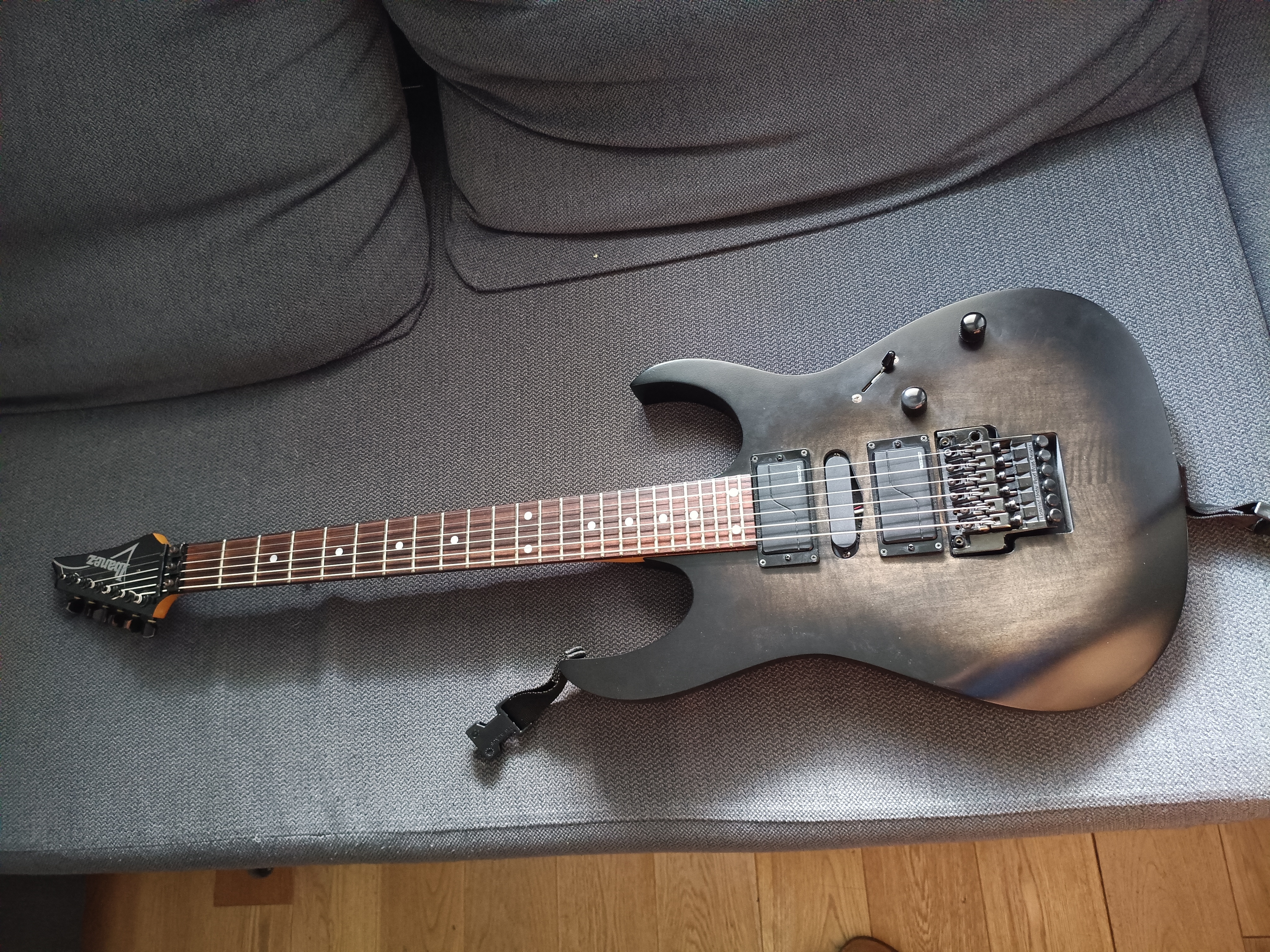 Ibanez RG570FM TR 1992 - Satinée