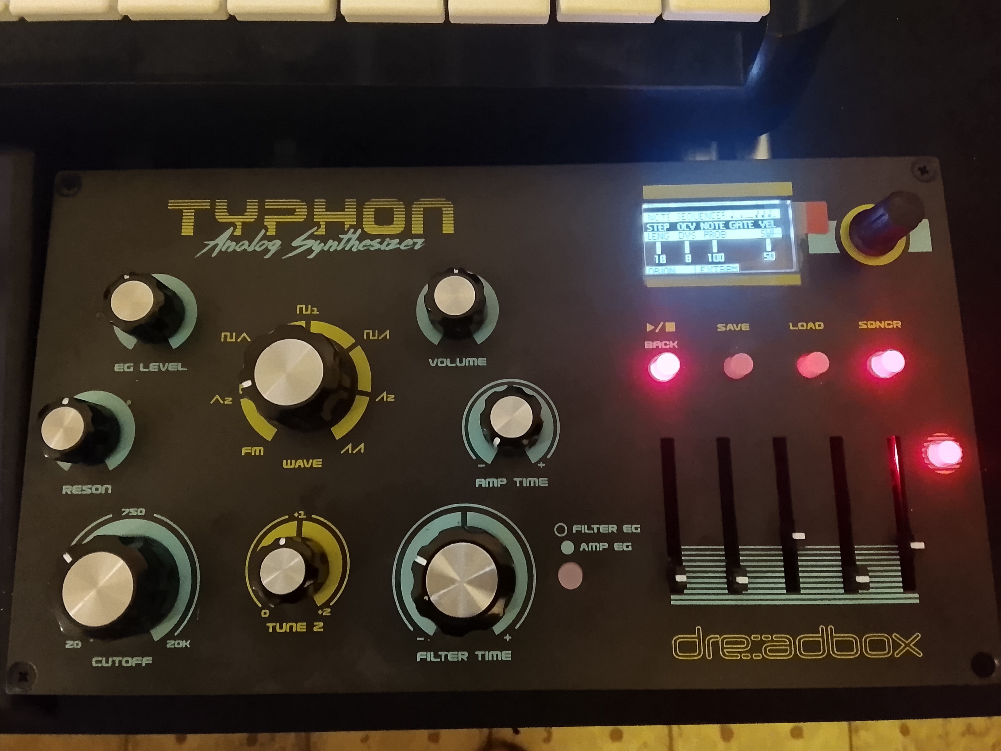 Vends Typhon tout neuf acheté il y a 3mois 