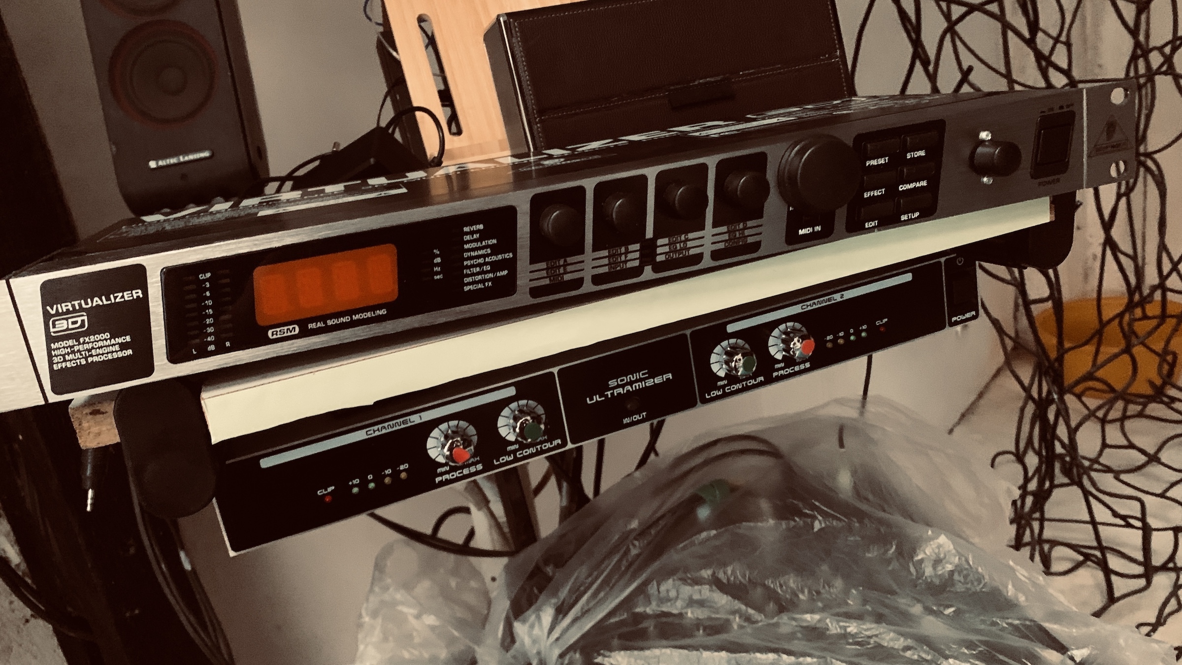 Behringer Virtualizer Pro DSP2024P
