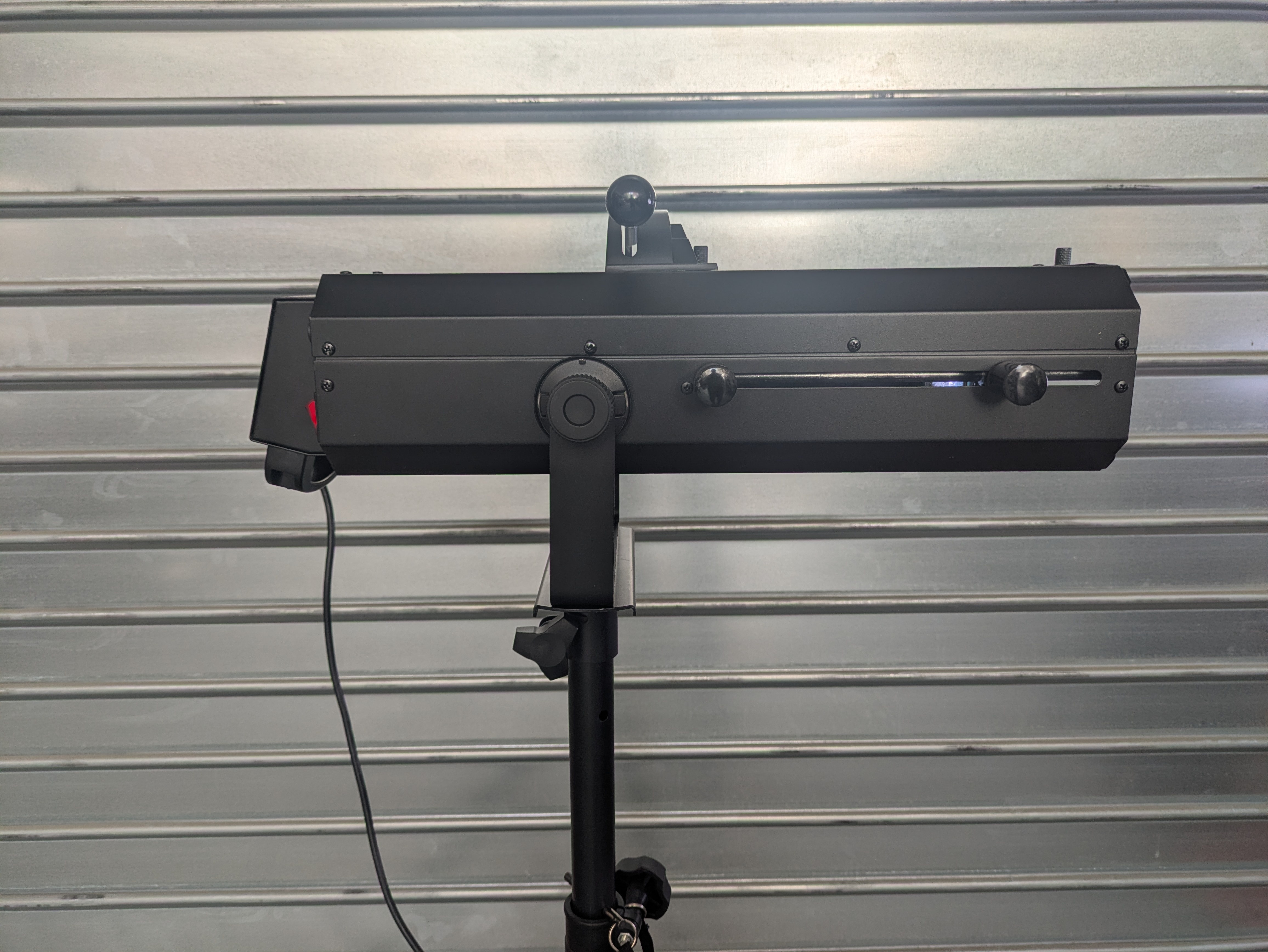 Vends Showtec Followspot Led 75W (Poursuite)