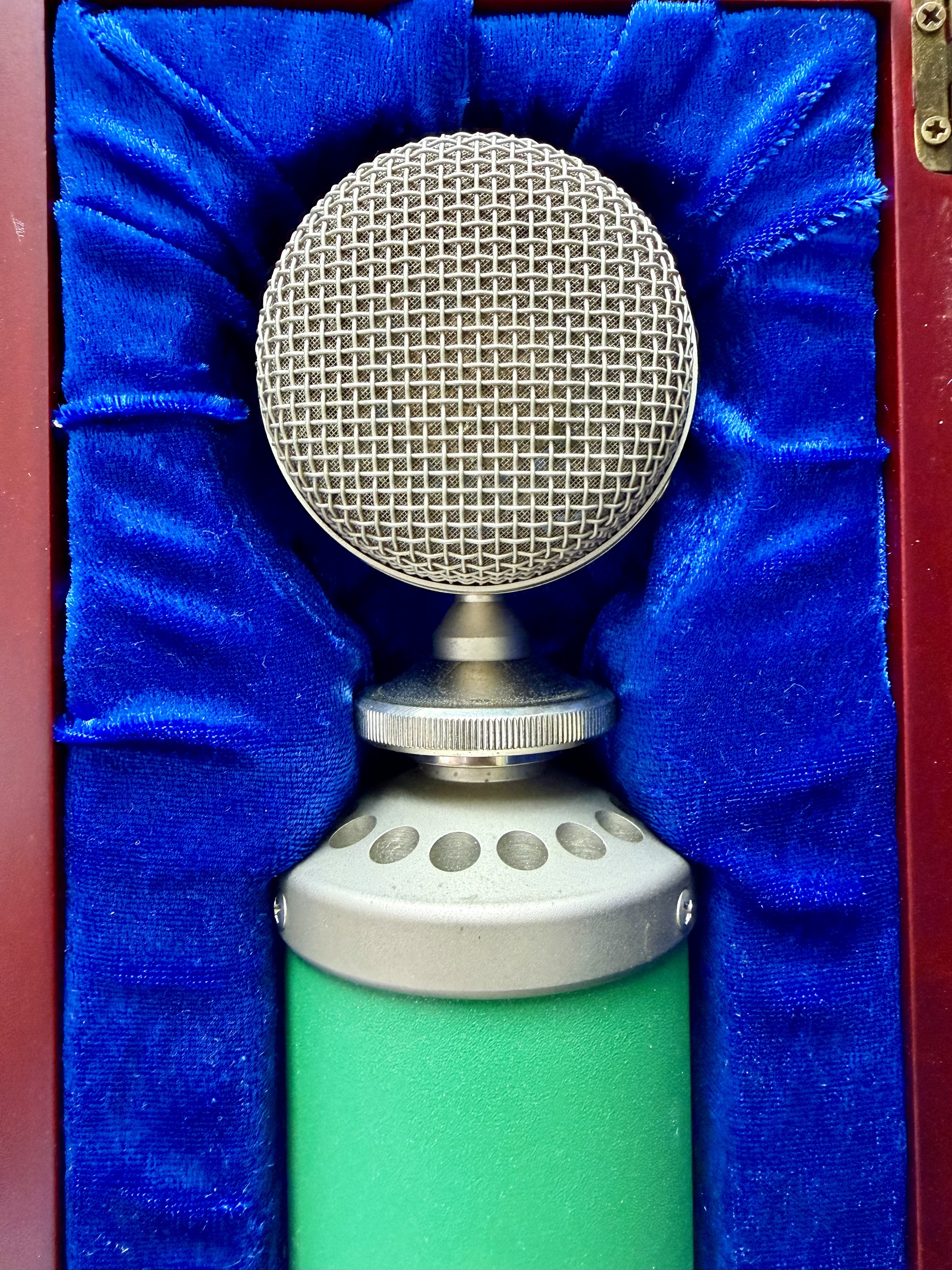Blue Microphones Kiwi (33684)