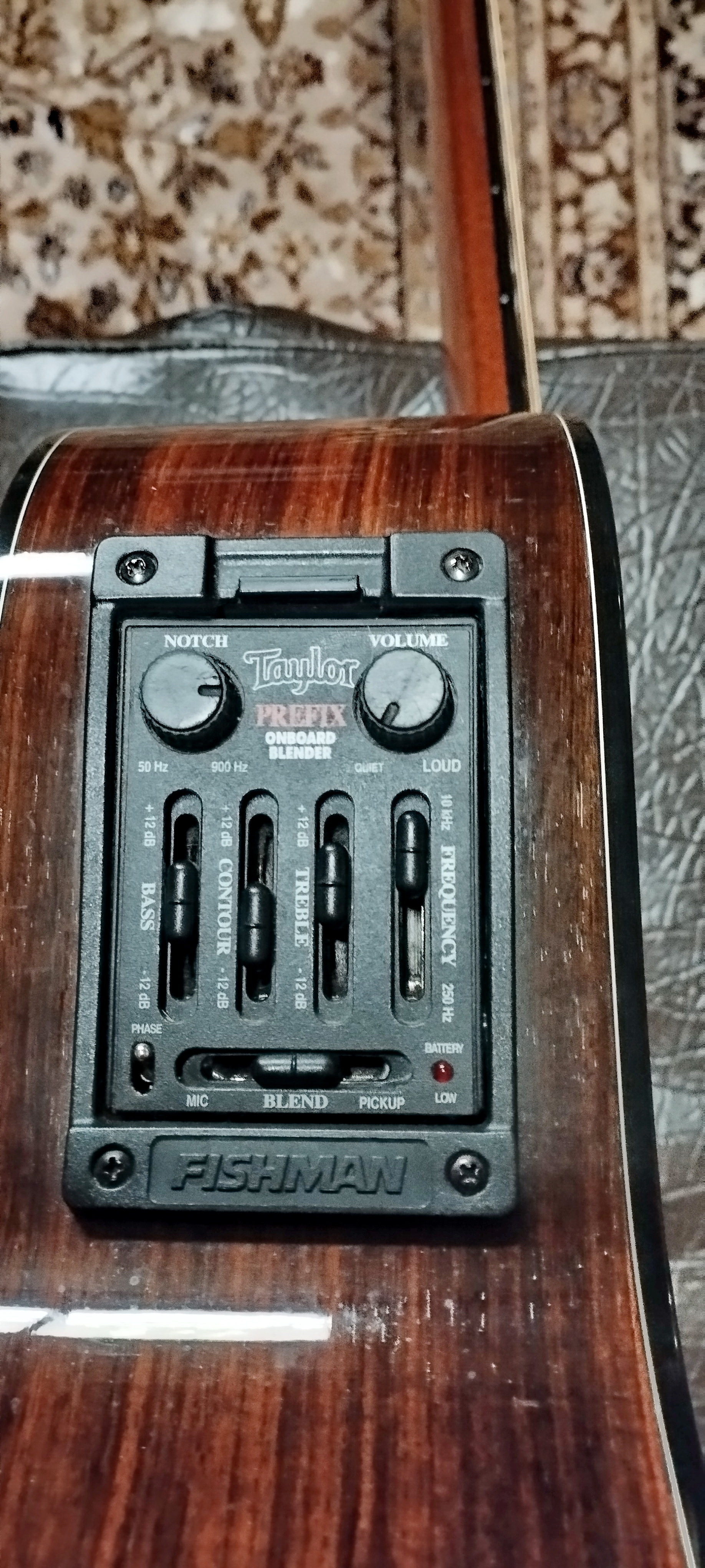 Taylor 714ce