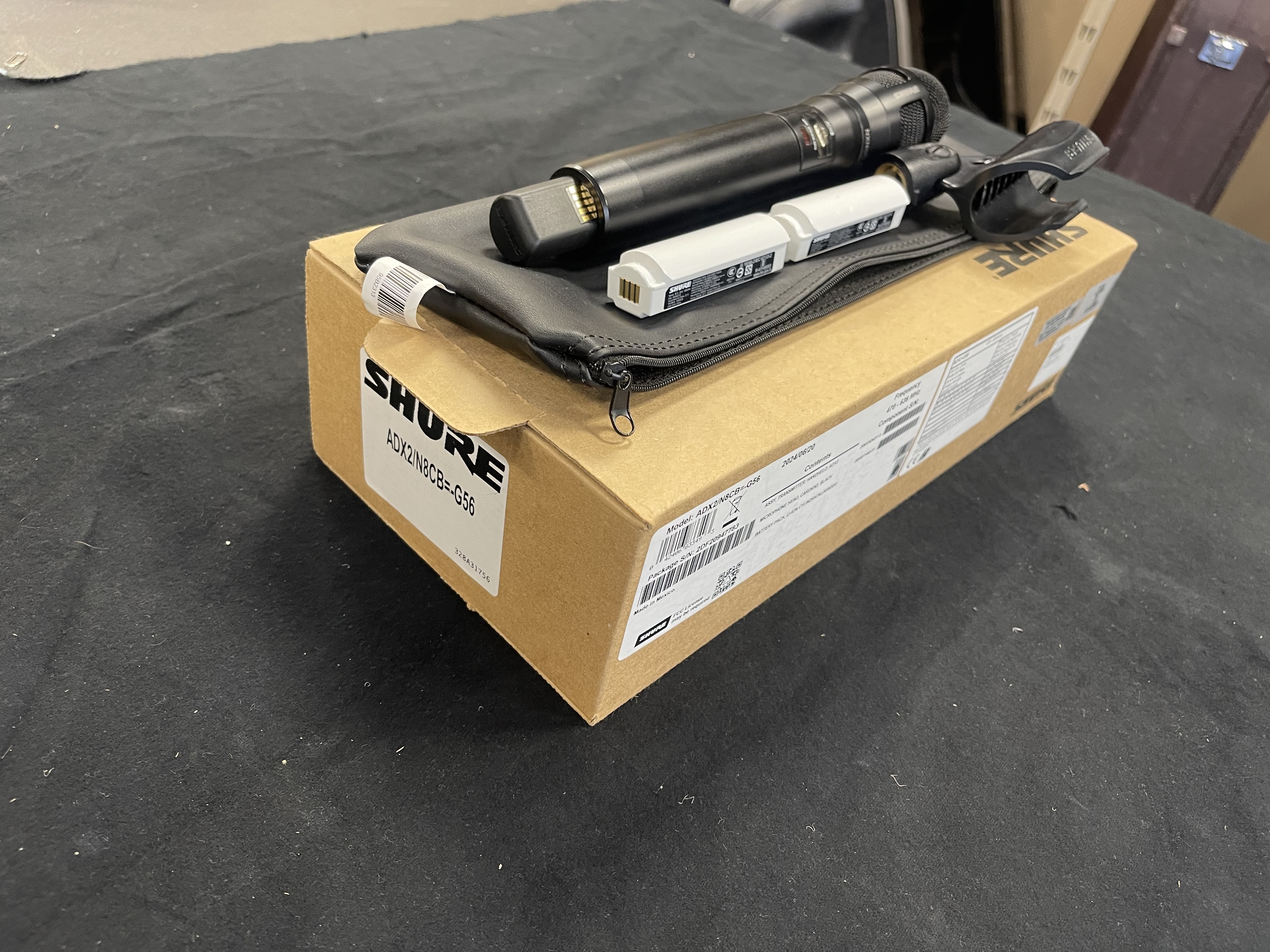 Shure Axient (99837)
