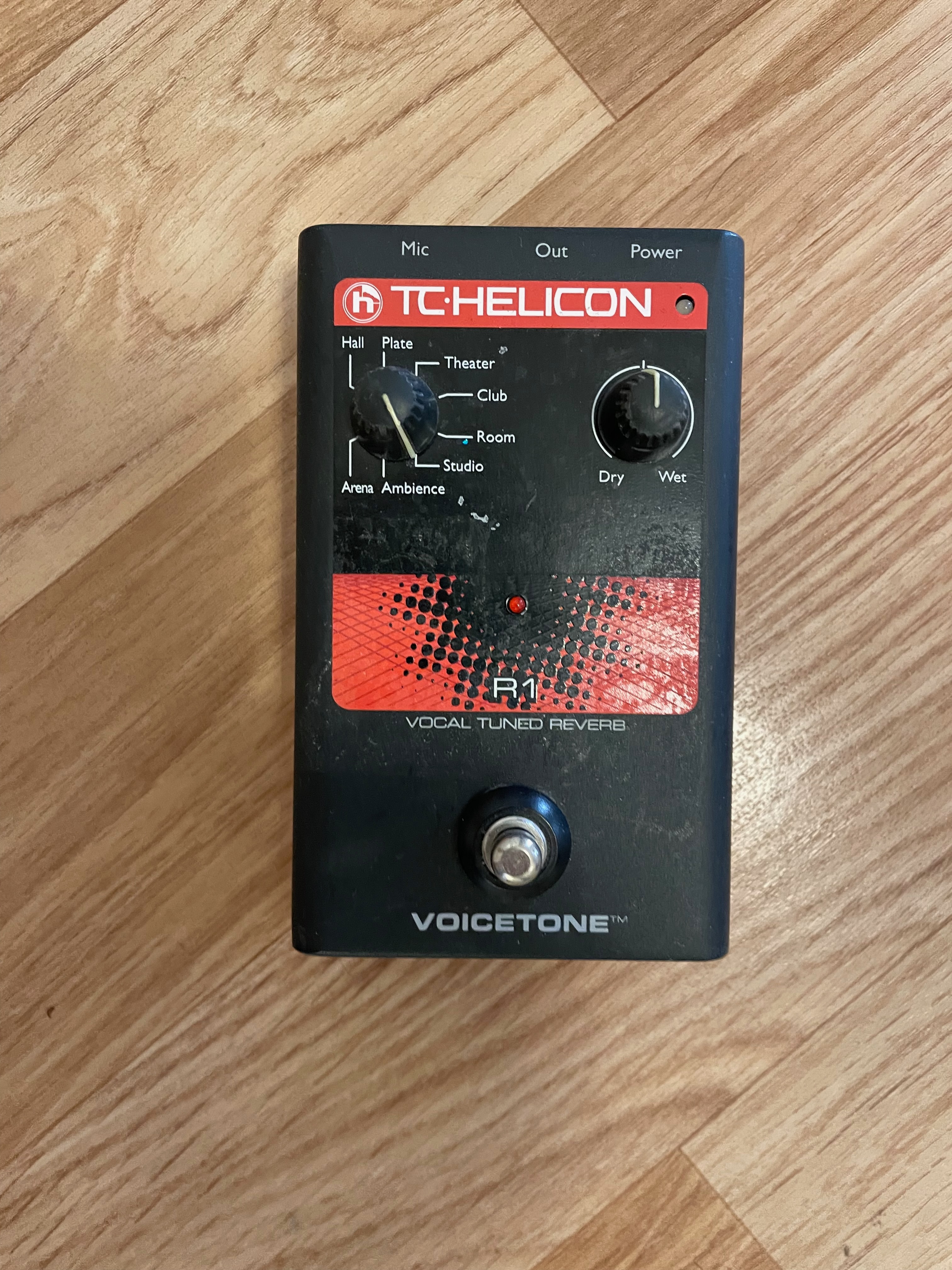 Vends TC-Helicon VoiceTone R1
