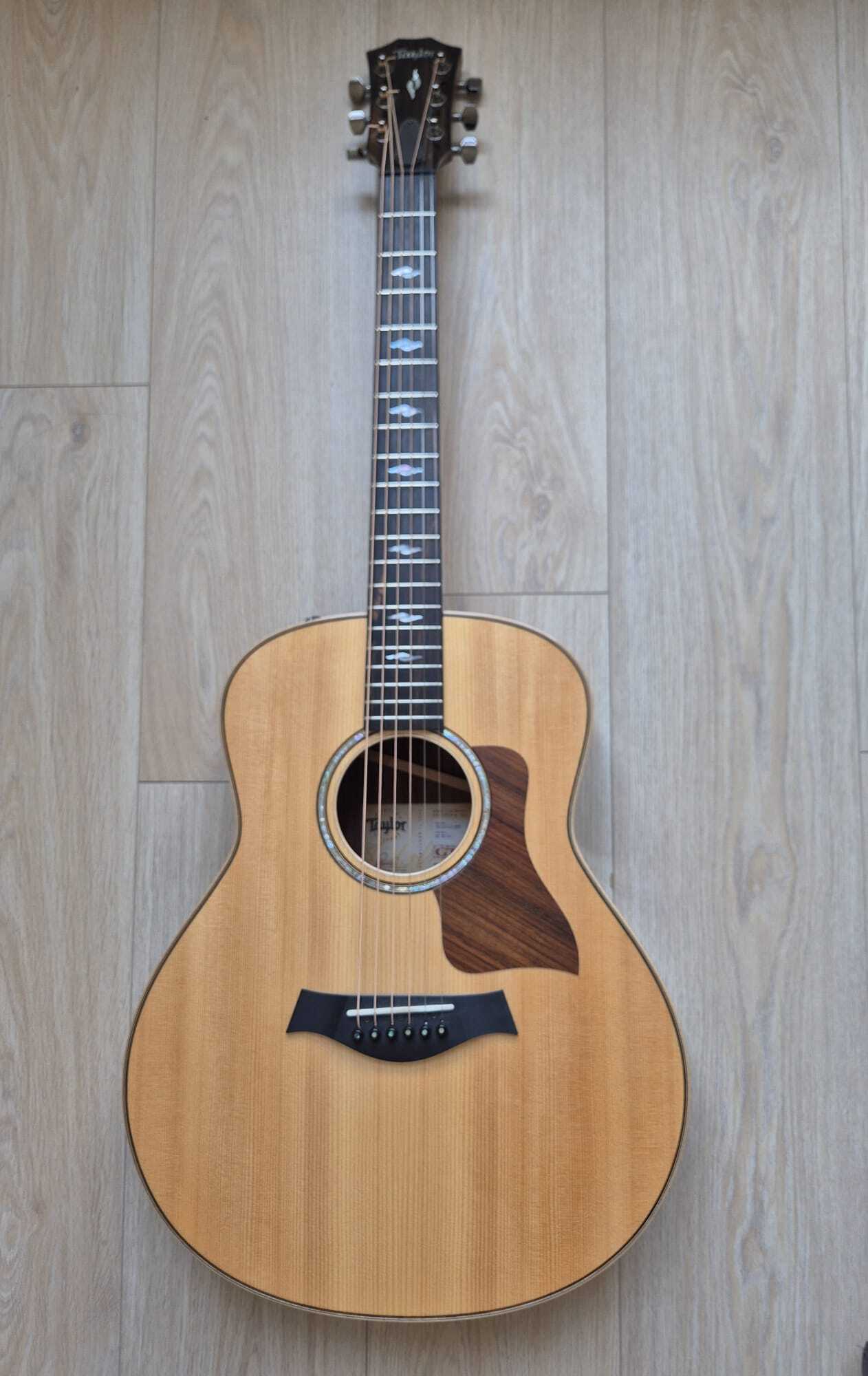 Taylor GT 811e
