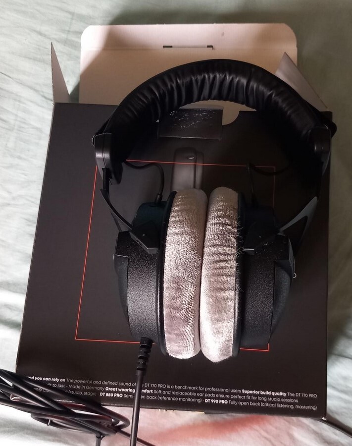 Vends casque de studio Beyerdynamic DT 770 PRO 80 Ohm en noir