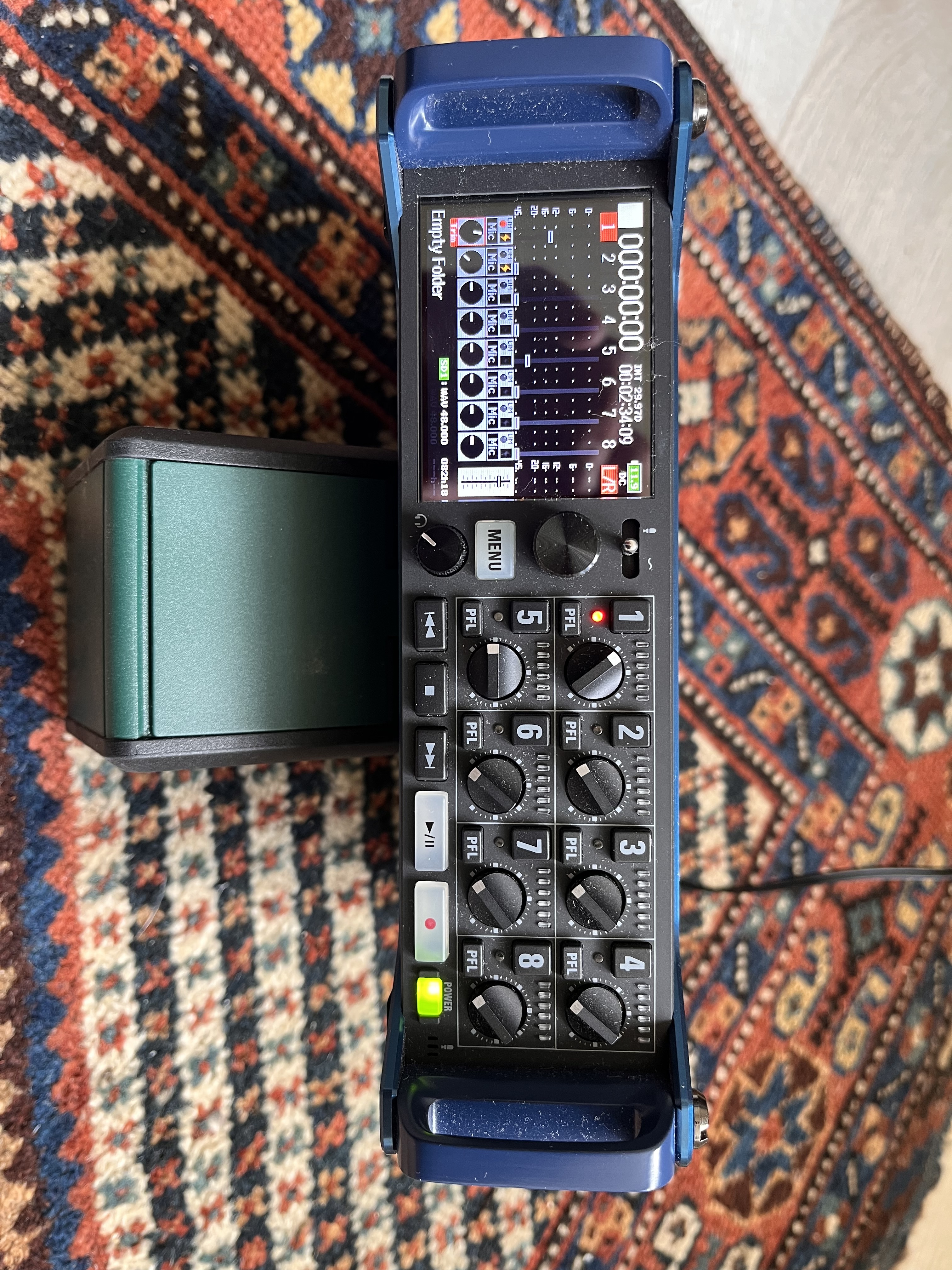 Vends enregistreur multipiste numerique Zoom F8n