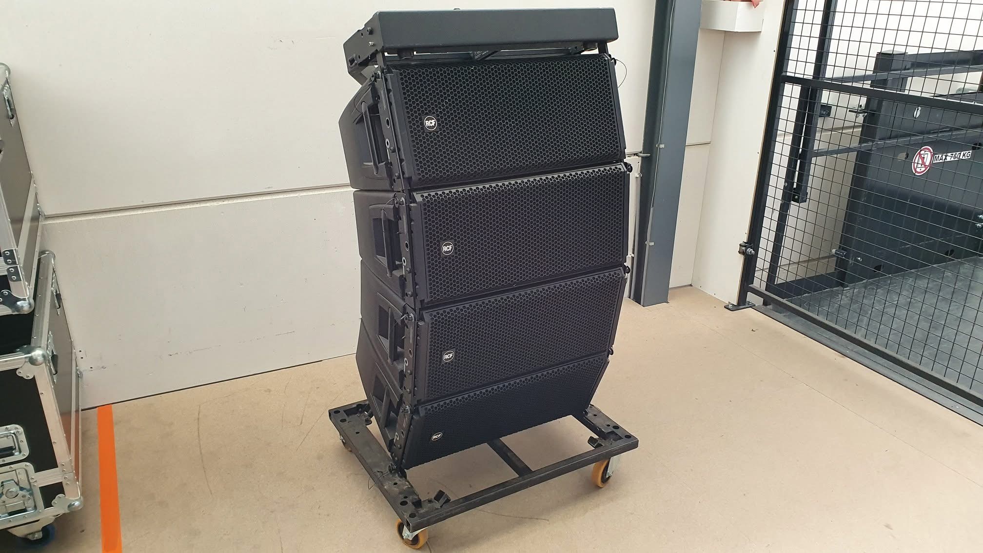 RCF HDL 30-A – Excellent état (2200€ x 1)