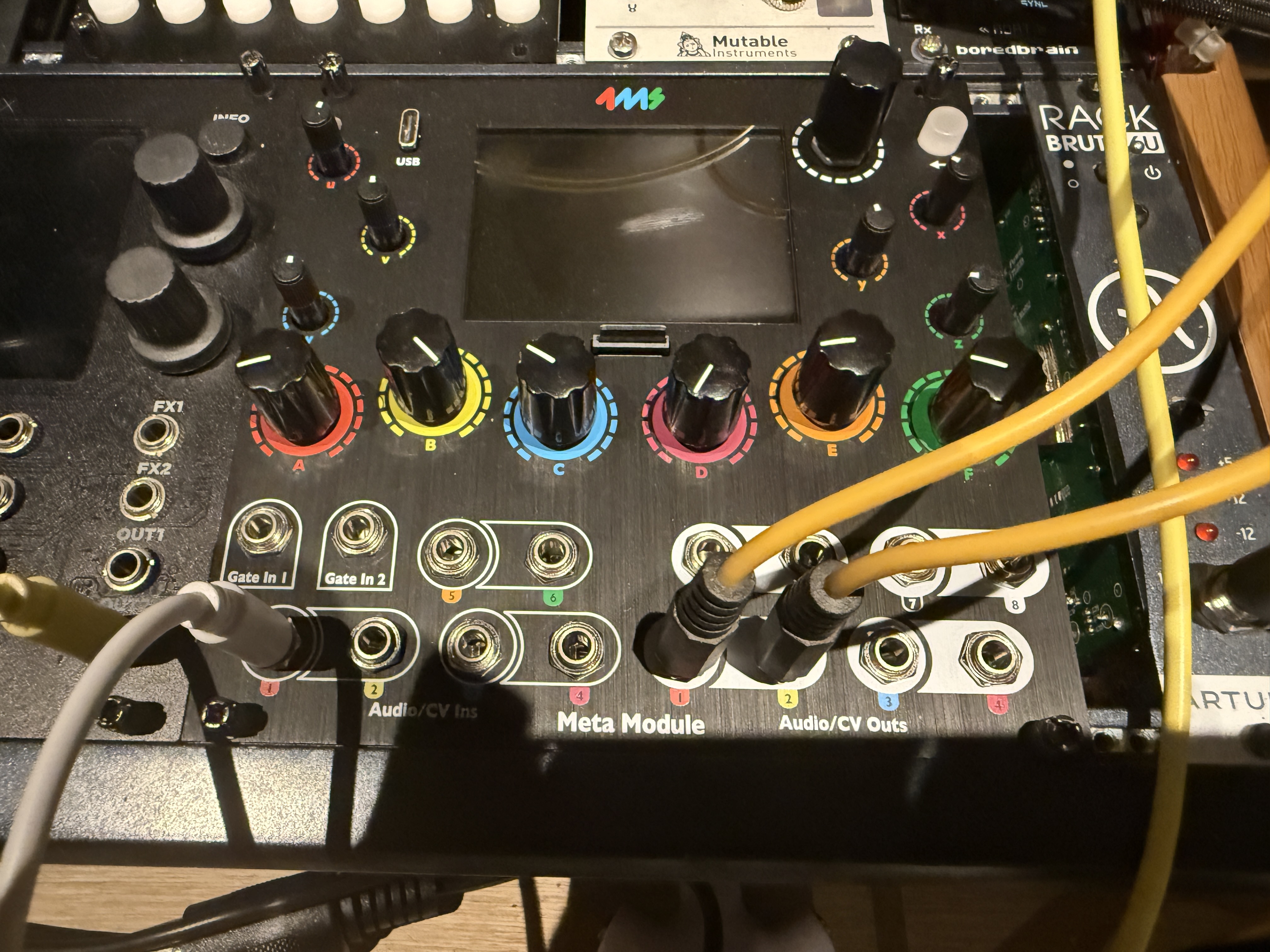 4ms Metamodule quasi neuf