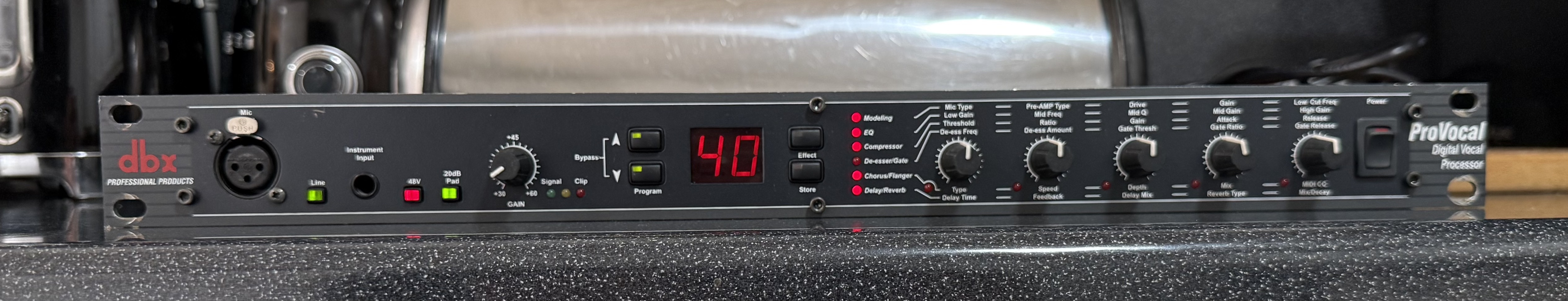 Préampli micro DBX ProVocal parfait état