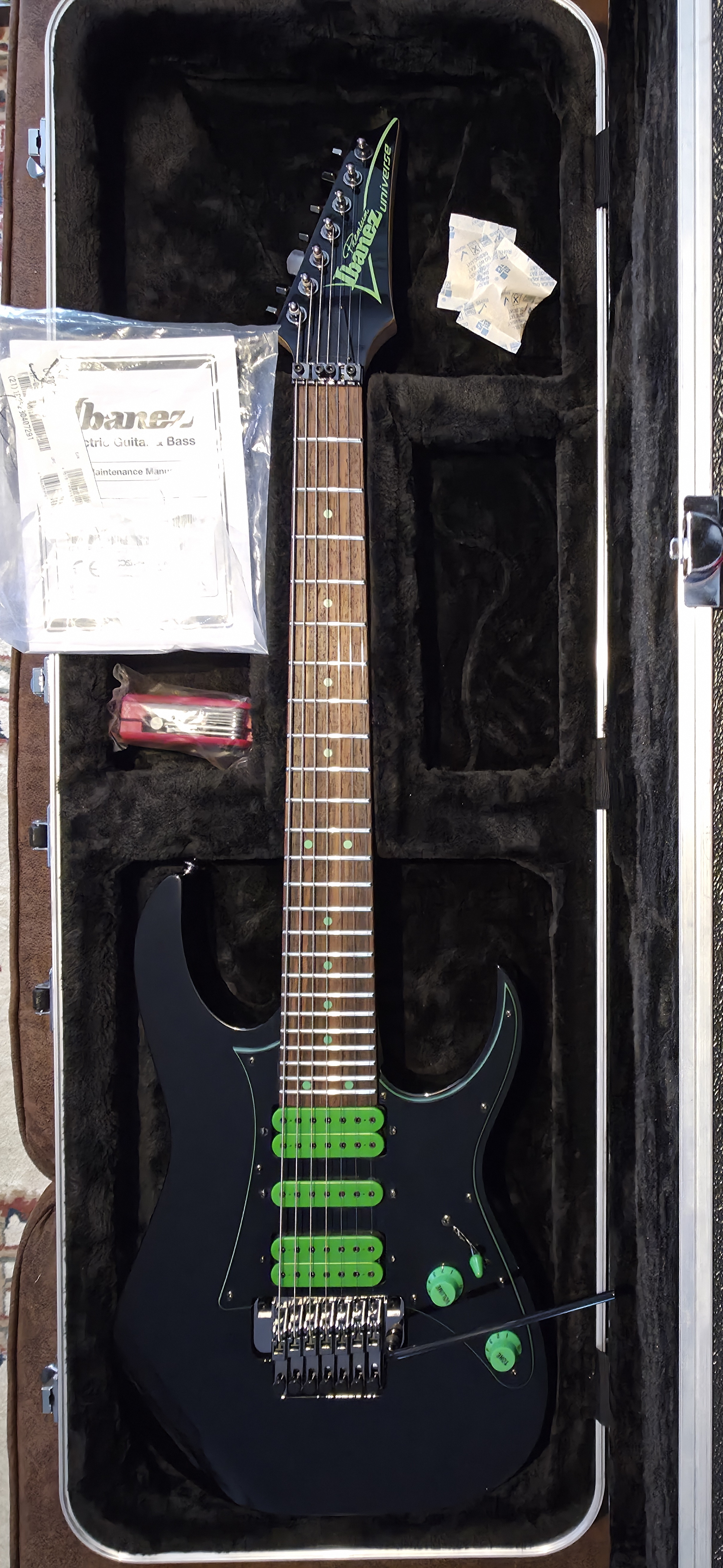 Ibanez UV70P Premium Steve Vai Signature