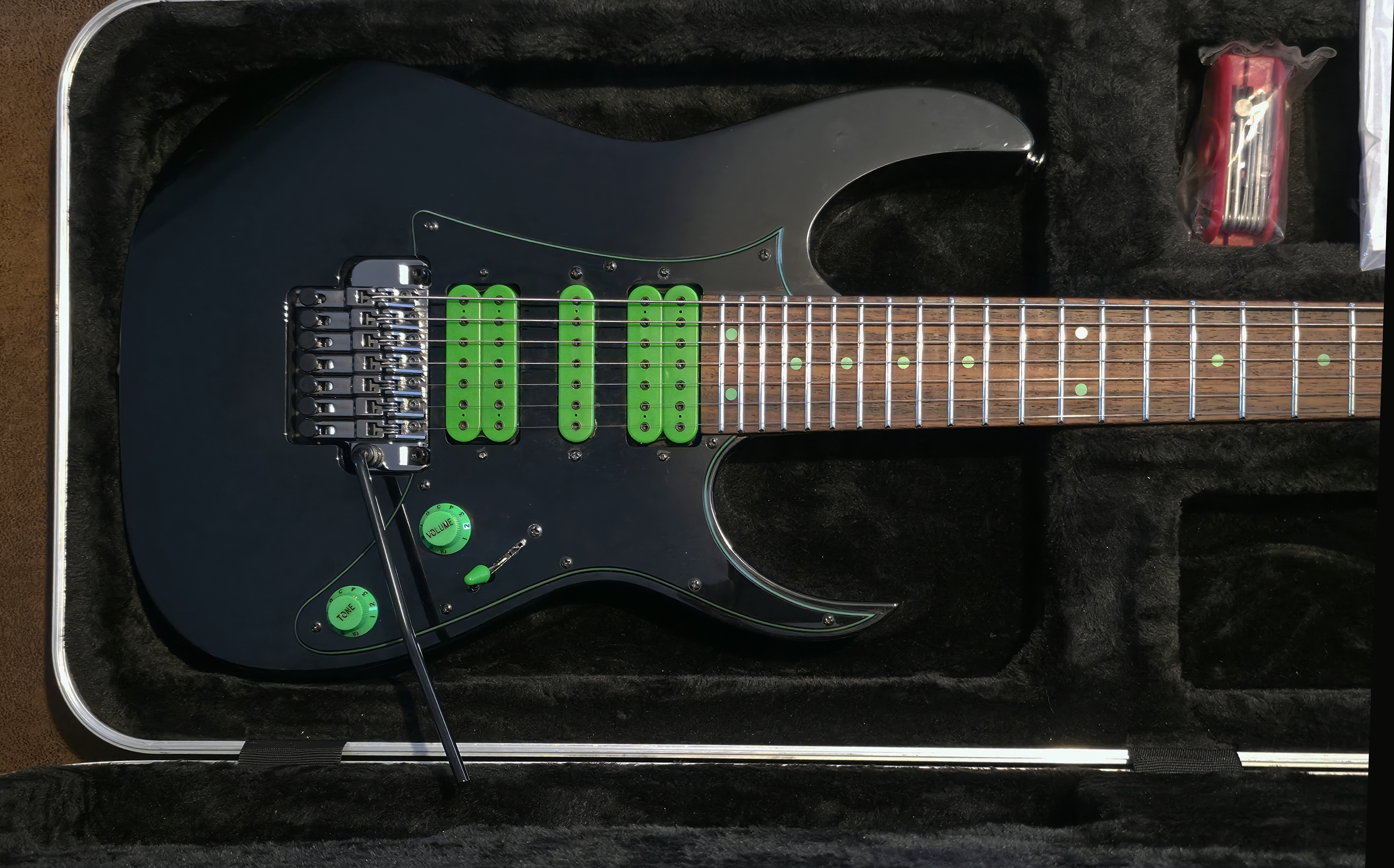 Ibanez UV70P Premium Steve Vai Signature (16694)