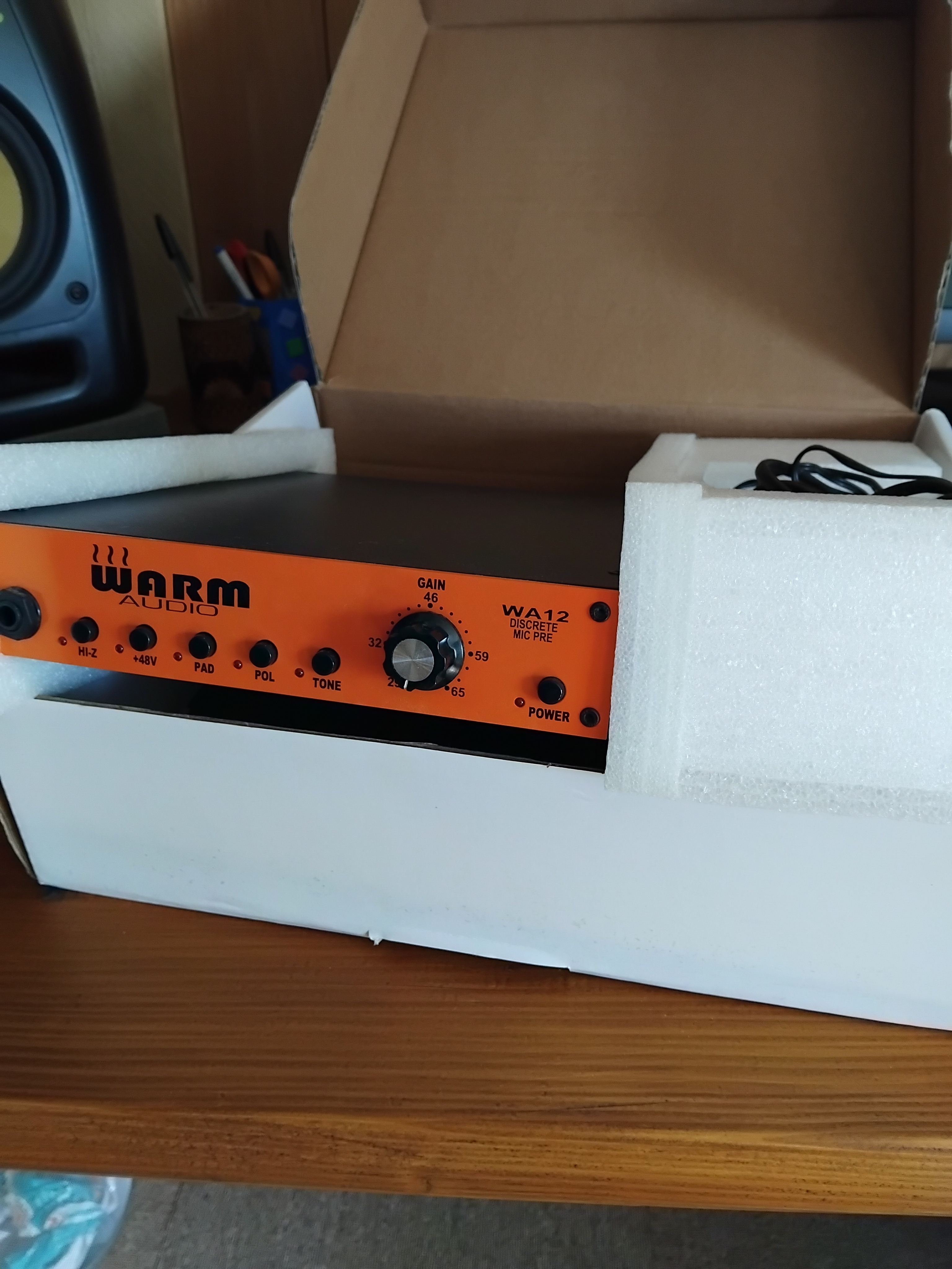 Vends 2 préampli Warm Audio WA12 Pack complet d'origine