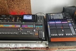 Behringer Wing Compact