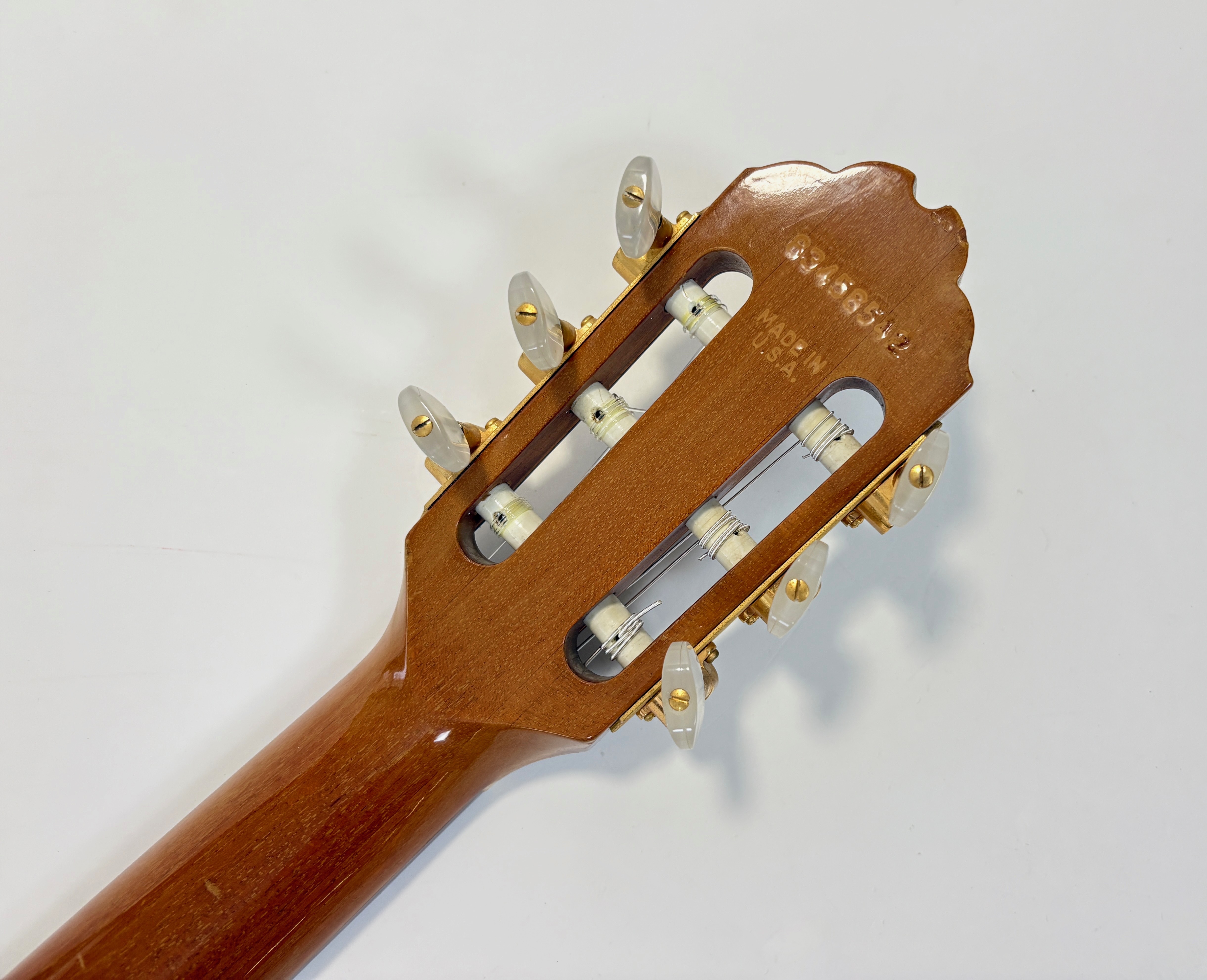 Gibson Chet Atkins CE/CEC (19252)