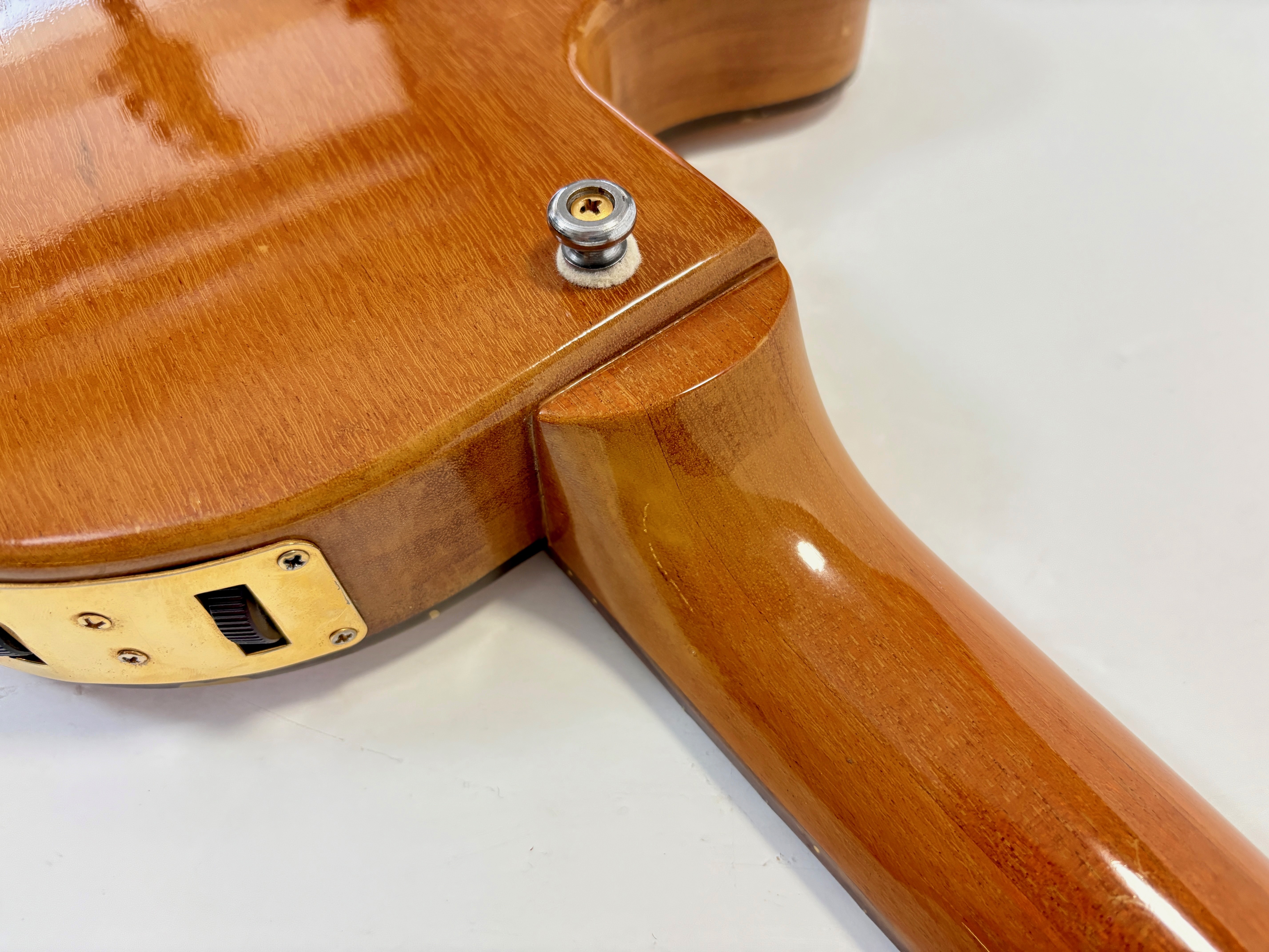 Gibson Chet Atkins CE/CEC (86764)