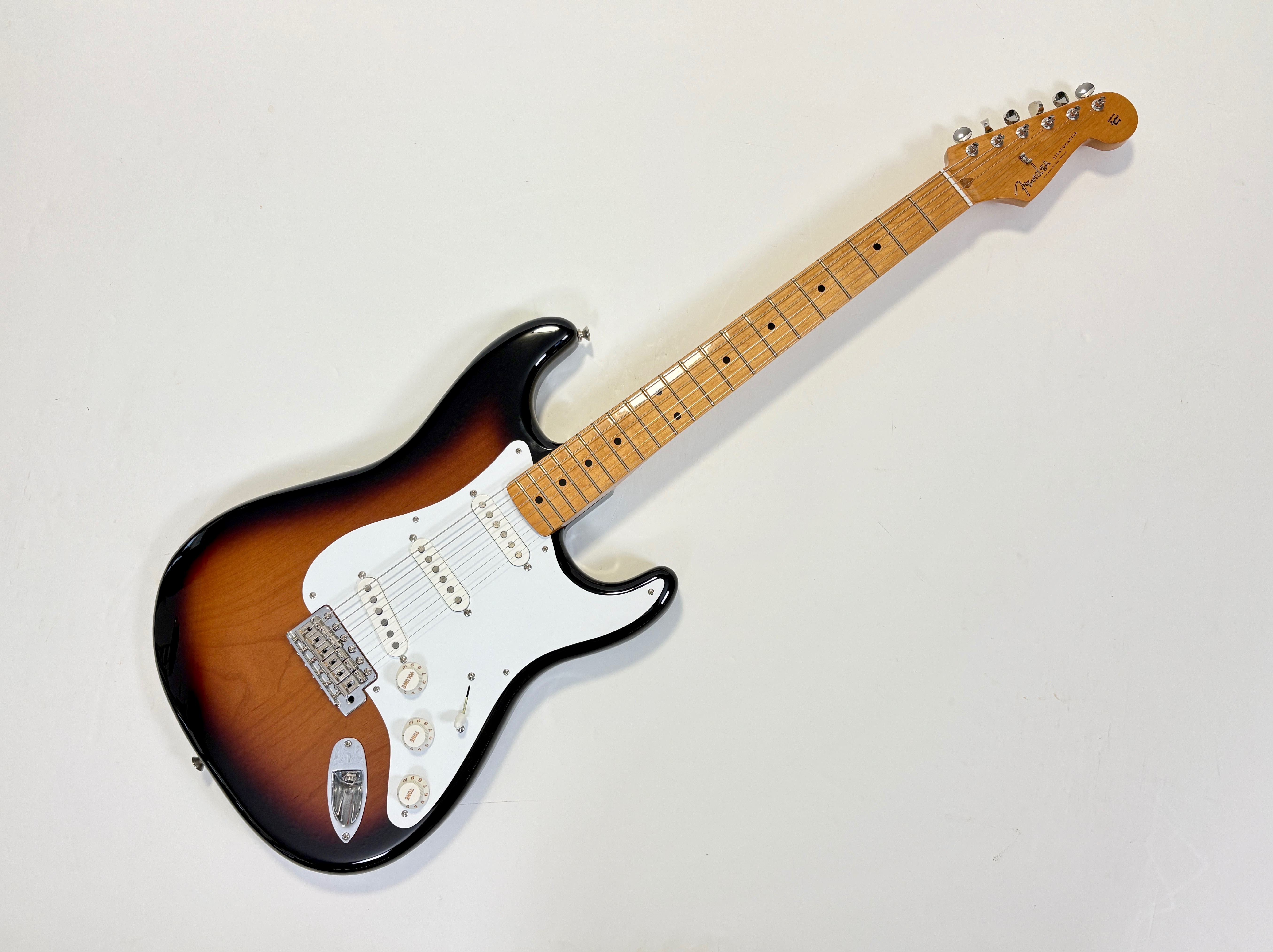 Fender Stratocaster '50s Vintera II 2023 Sunburst 