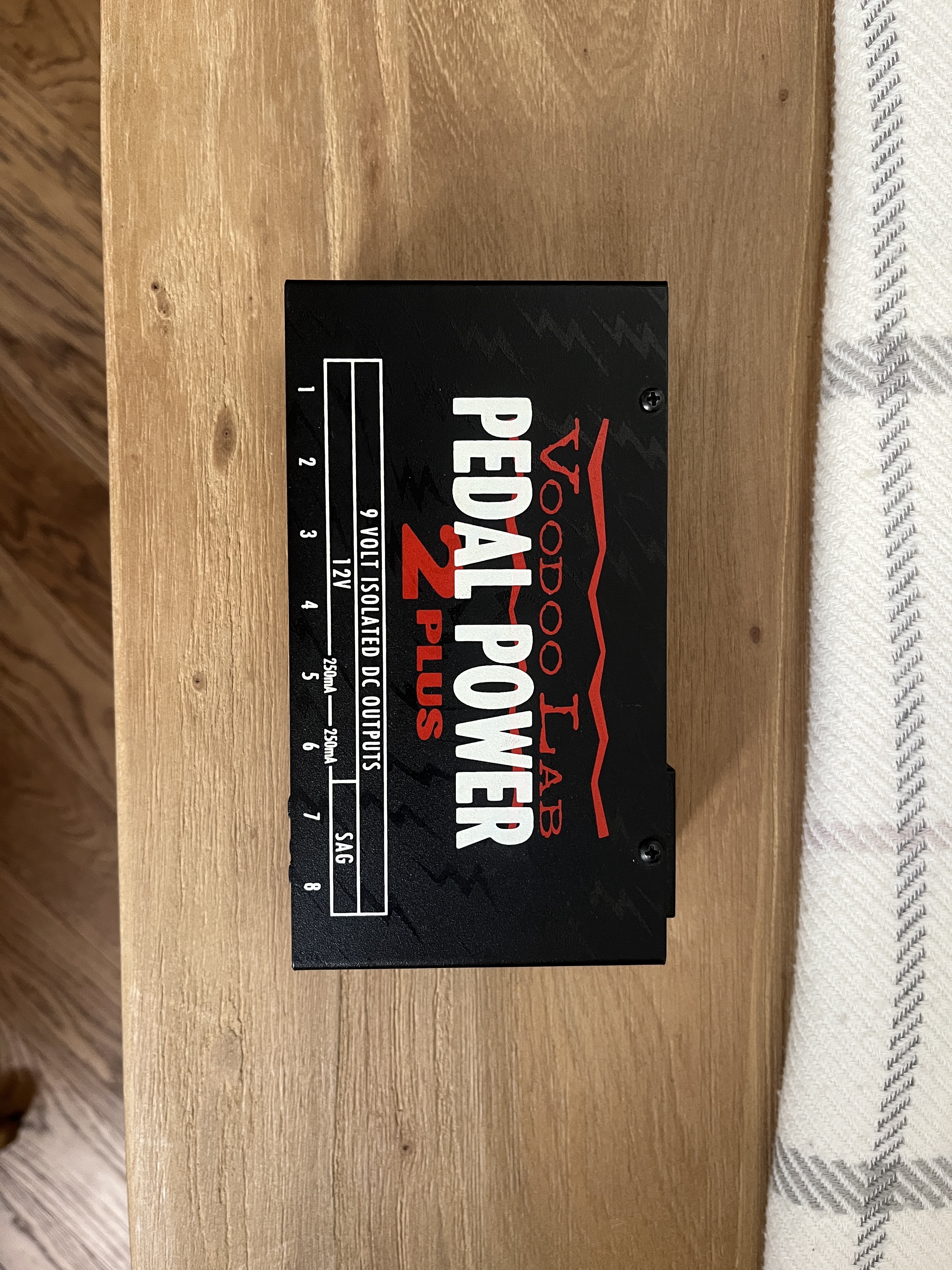 Vends Voodoo Lab Pedal Power 2 Plus