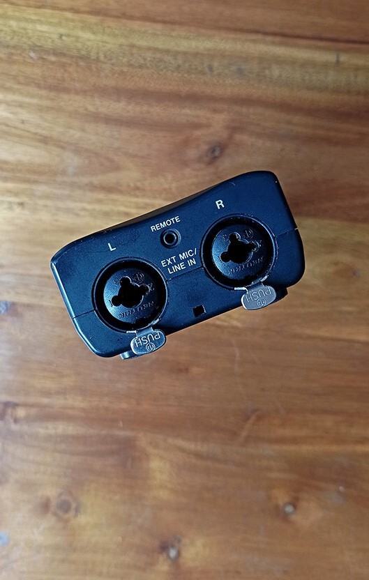 Tascam DR40  (7)