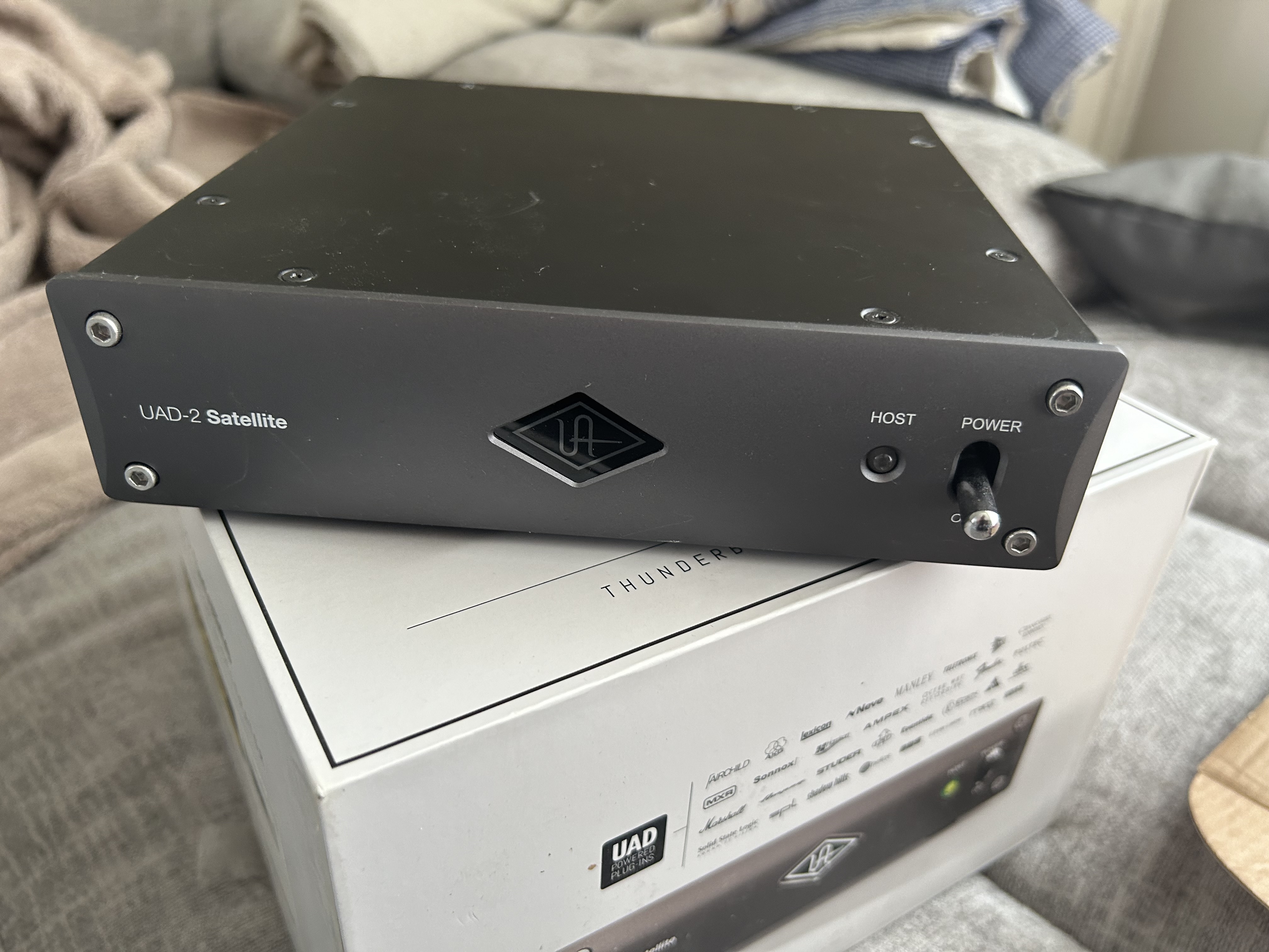 UAD Satellite OCTO Thunderbolt 3