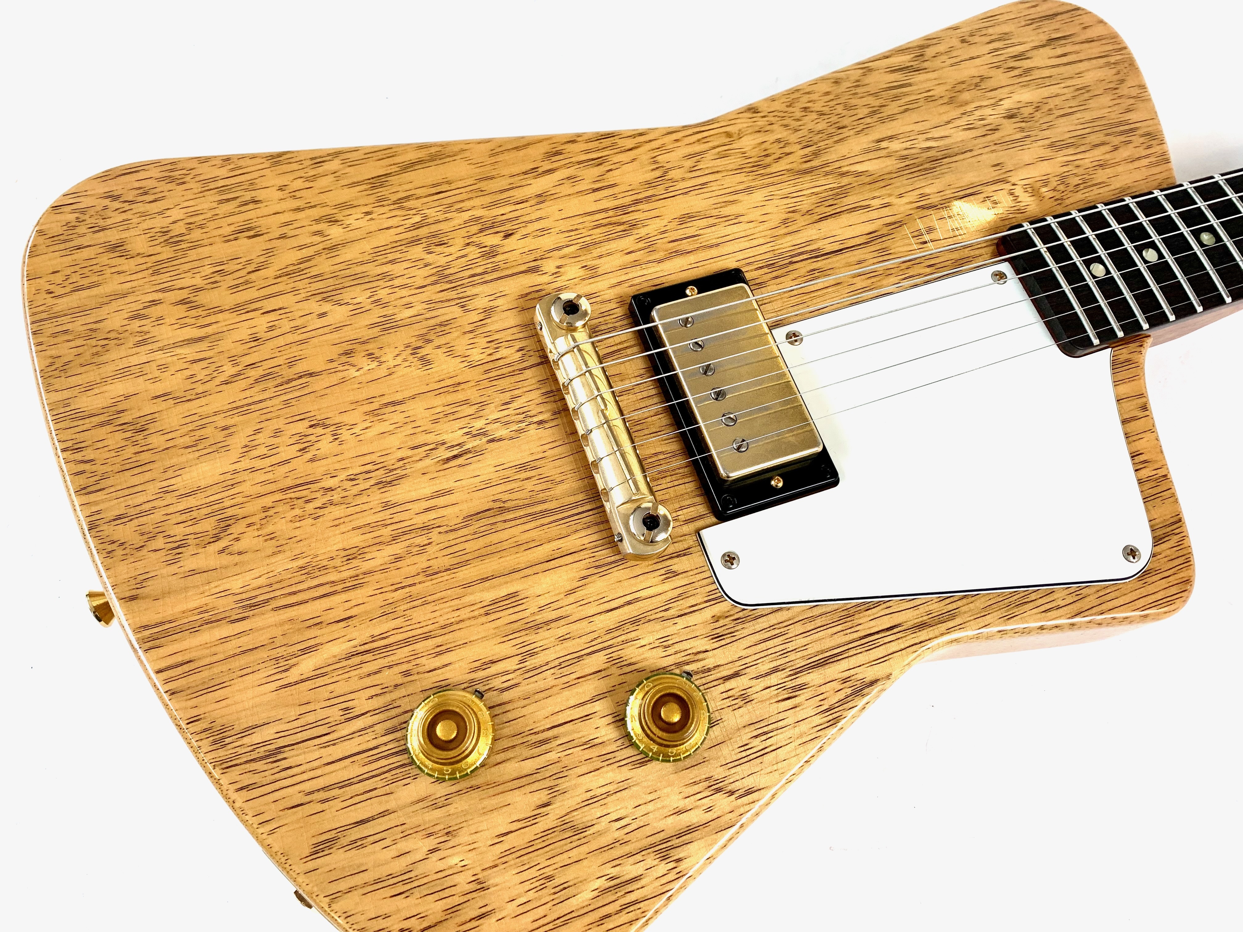 Girault Guitars California (24105)
