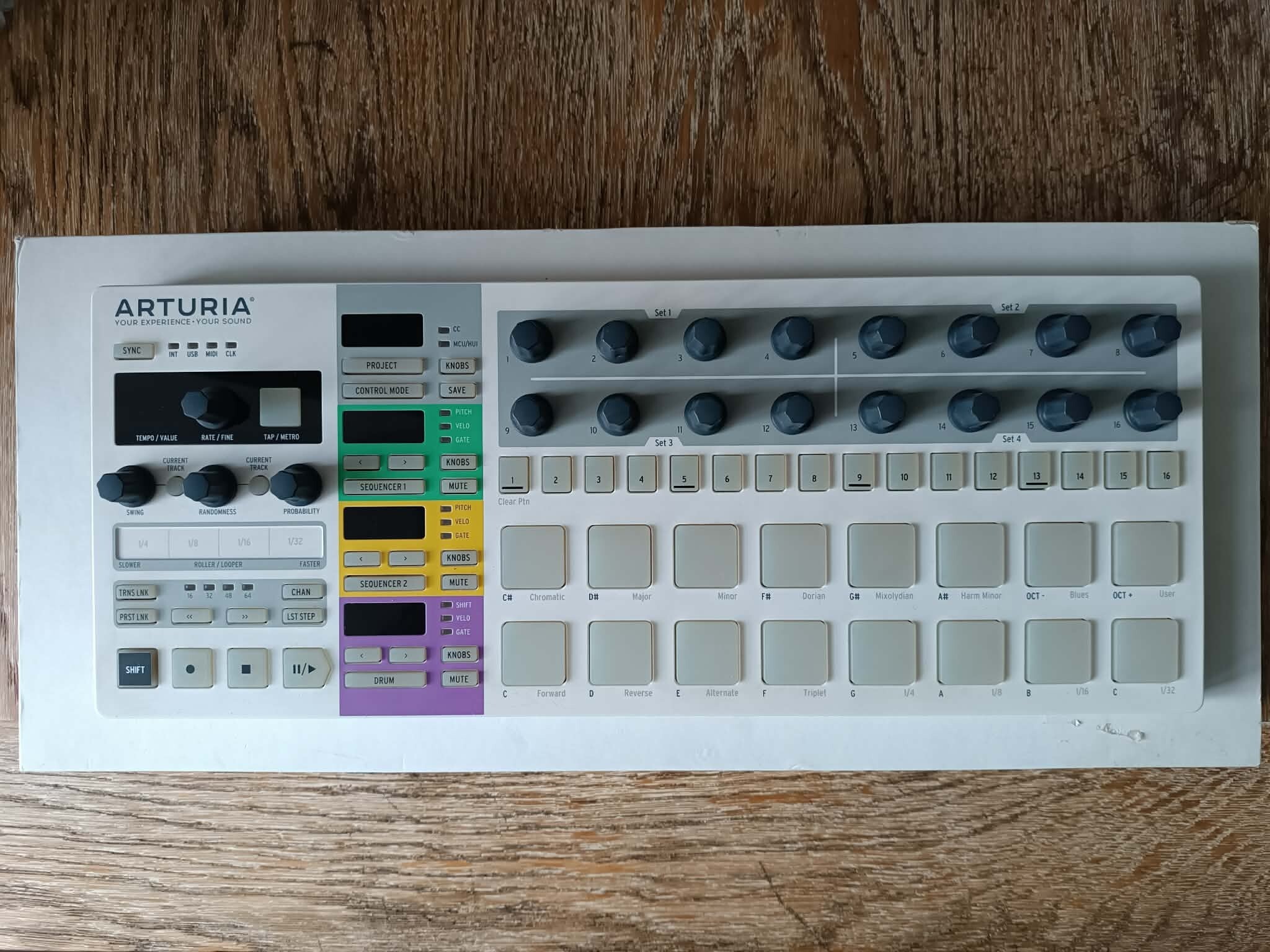 Vends Arturia Beatstep Pro