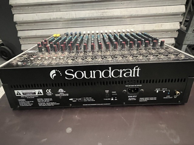 Soundcraft M12 (7774)