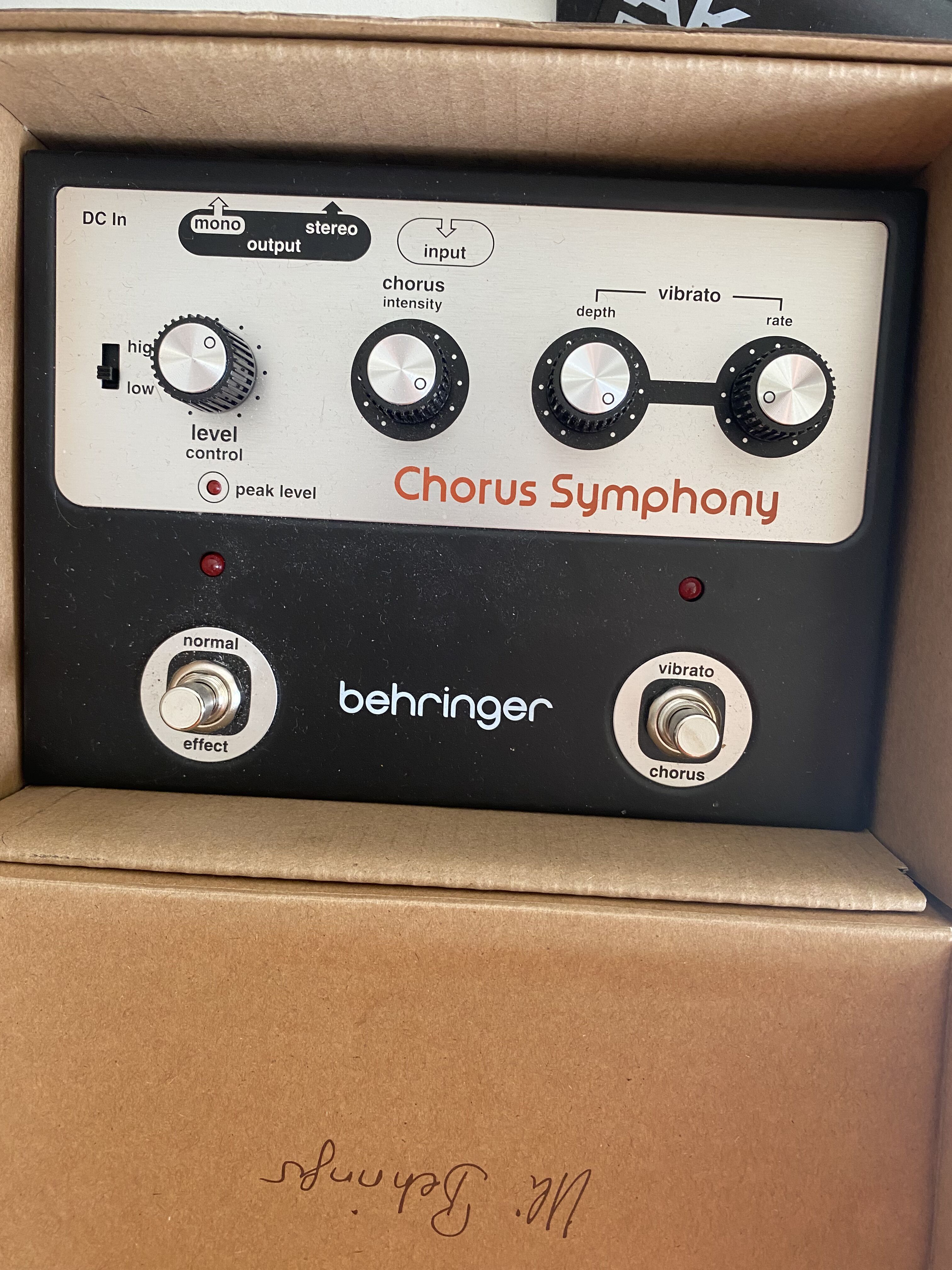 vds Chorus et vibrato beringher