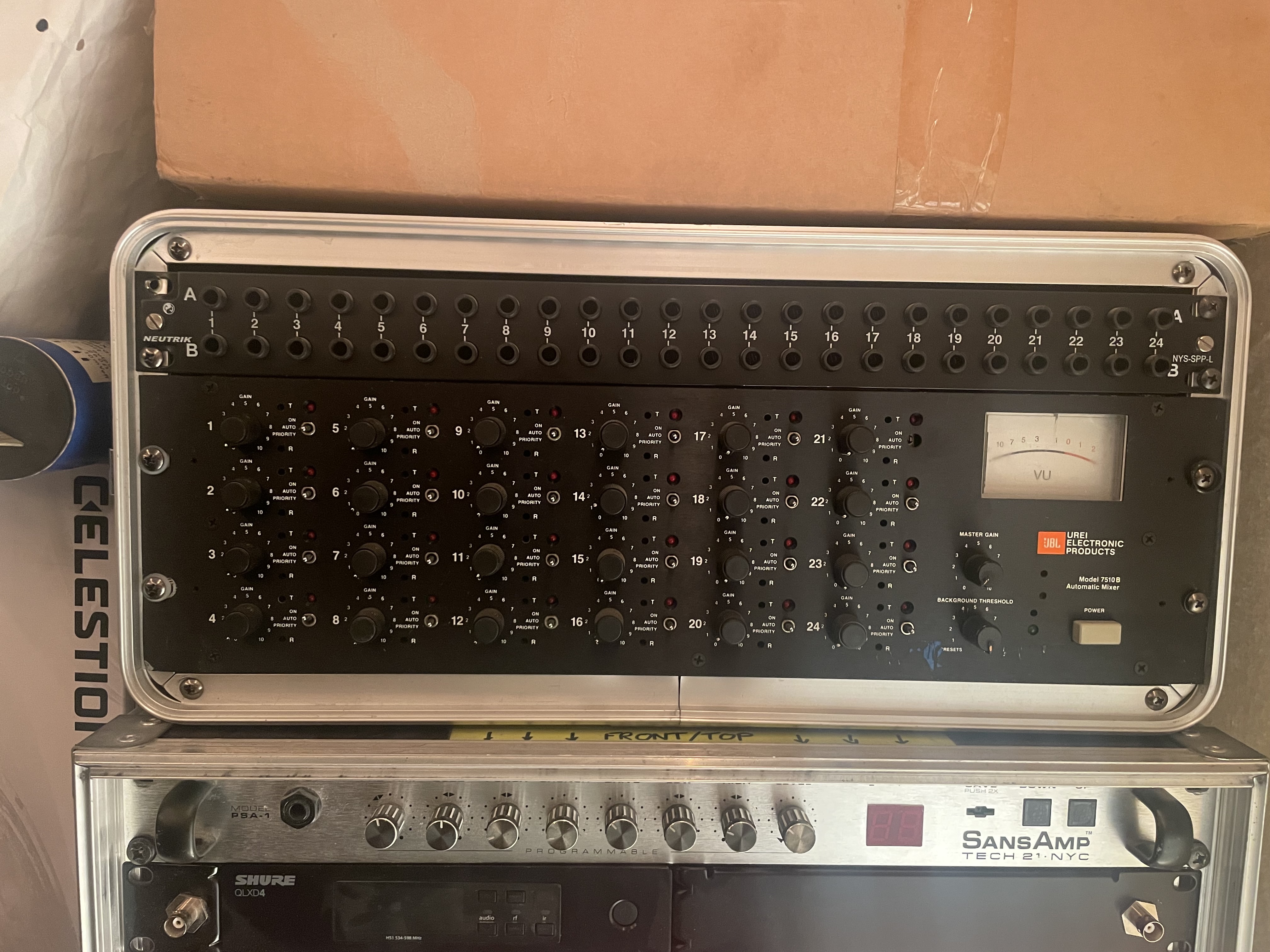 JBL 7510B 24 channel