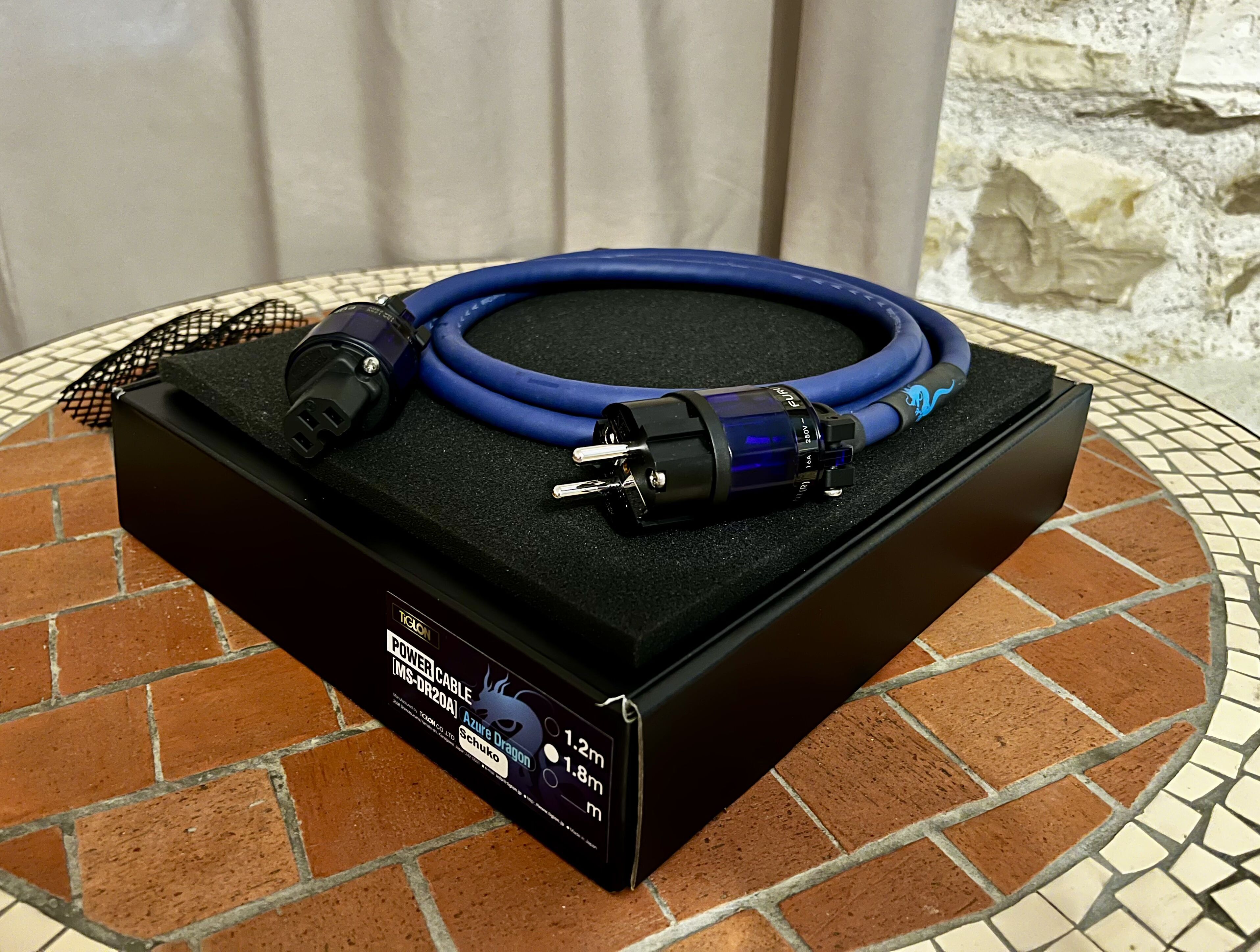 Câble secteur TIGLON MS-DR20A-AD “Azure Dragon” - 1,8 m