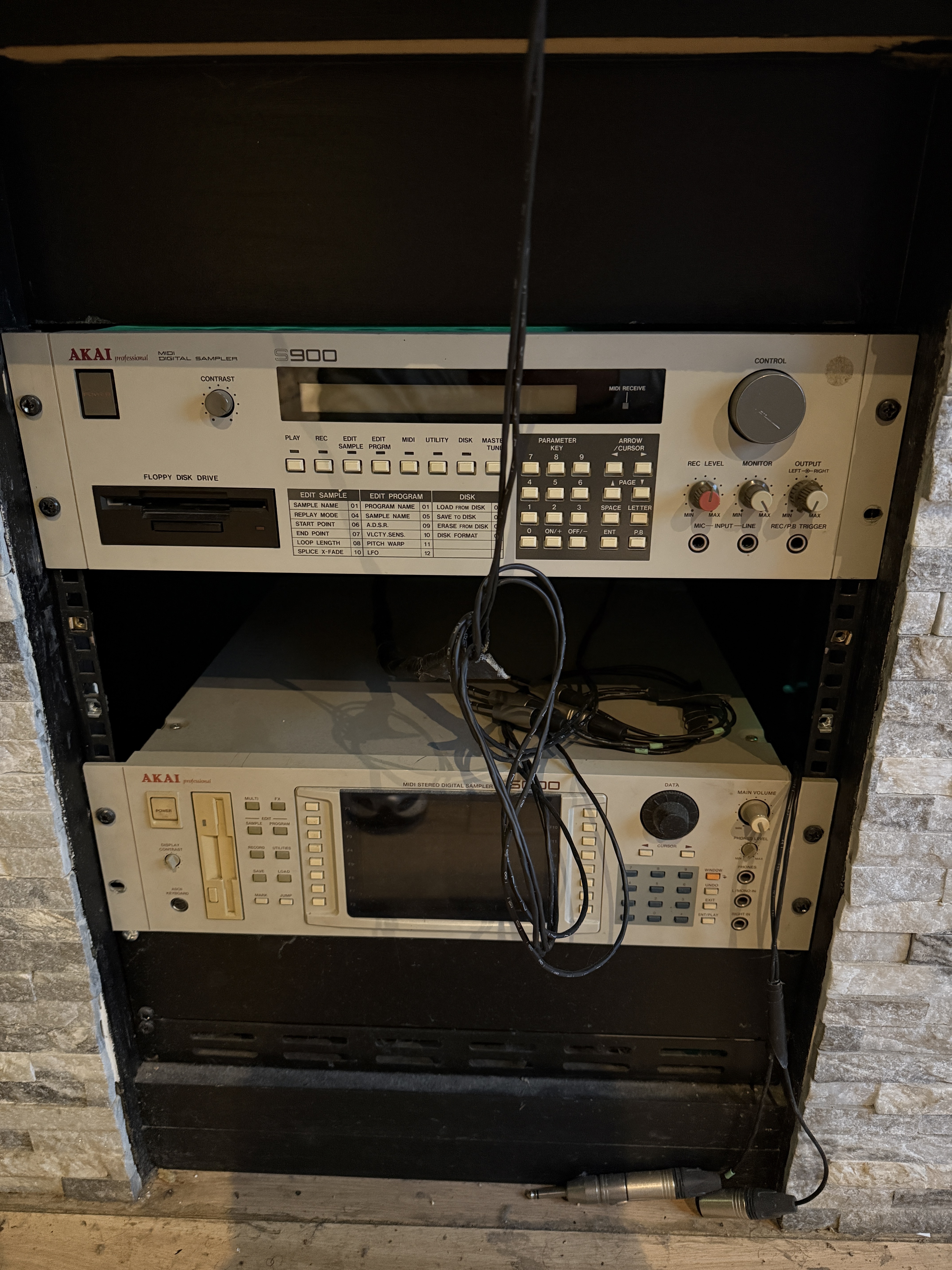 Akai Professional S5000