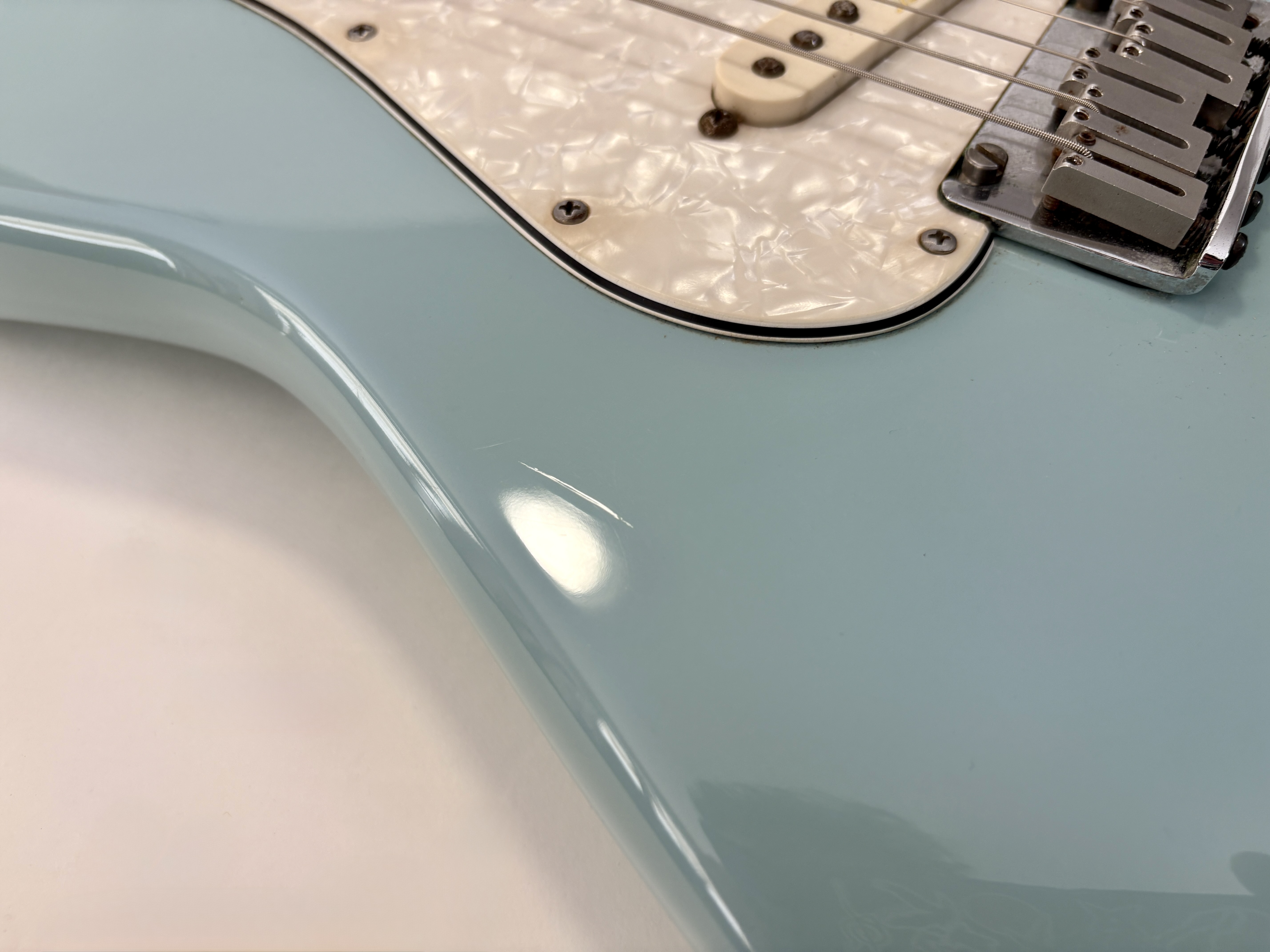 Fender Deluxe Cyclone (98453)