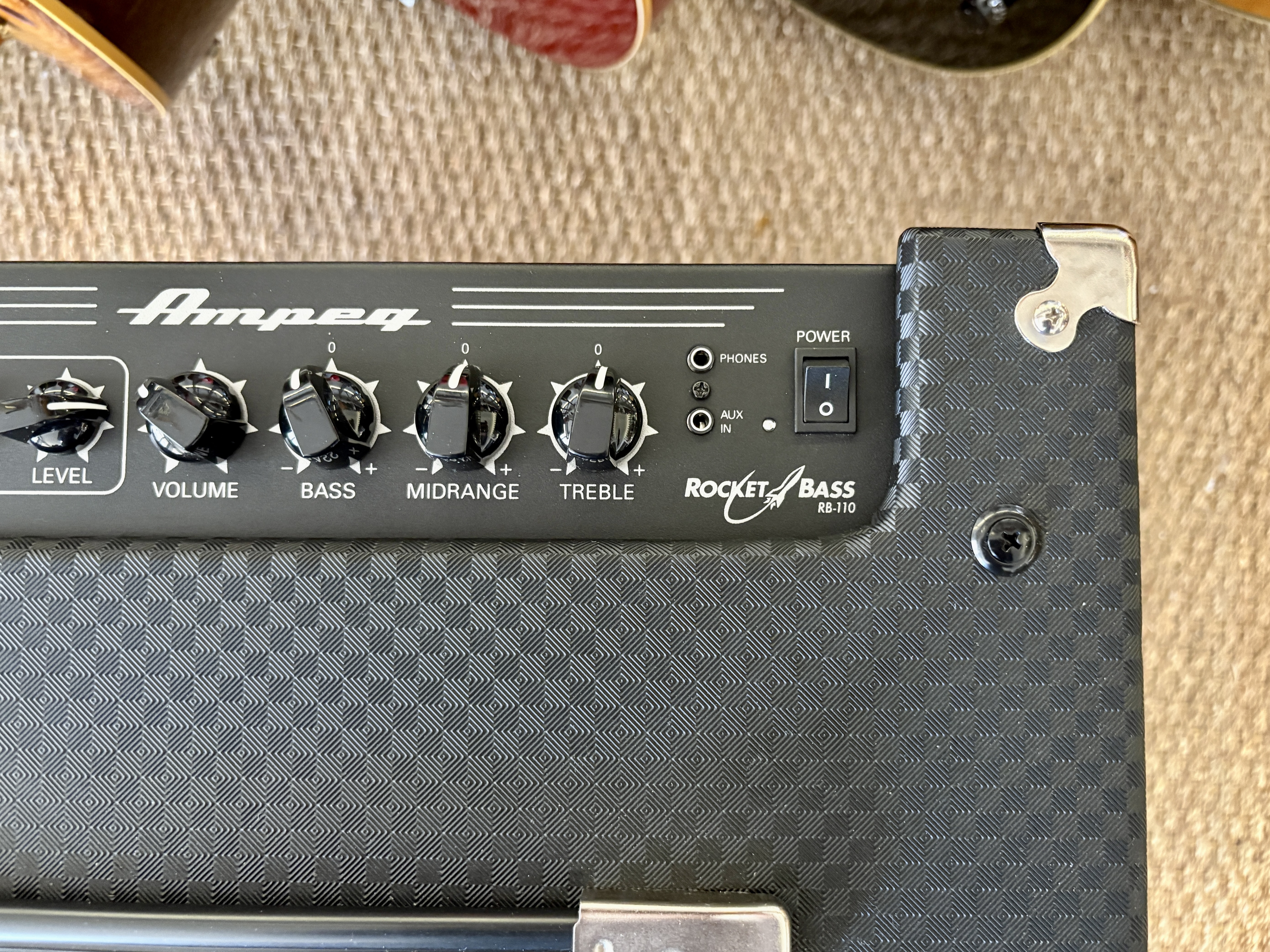 Ampeg RB-110 (62949)