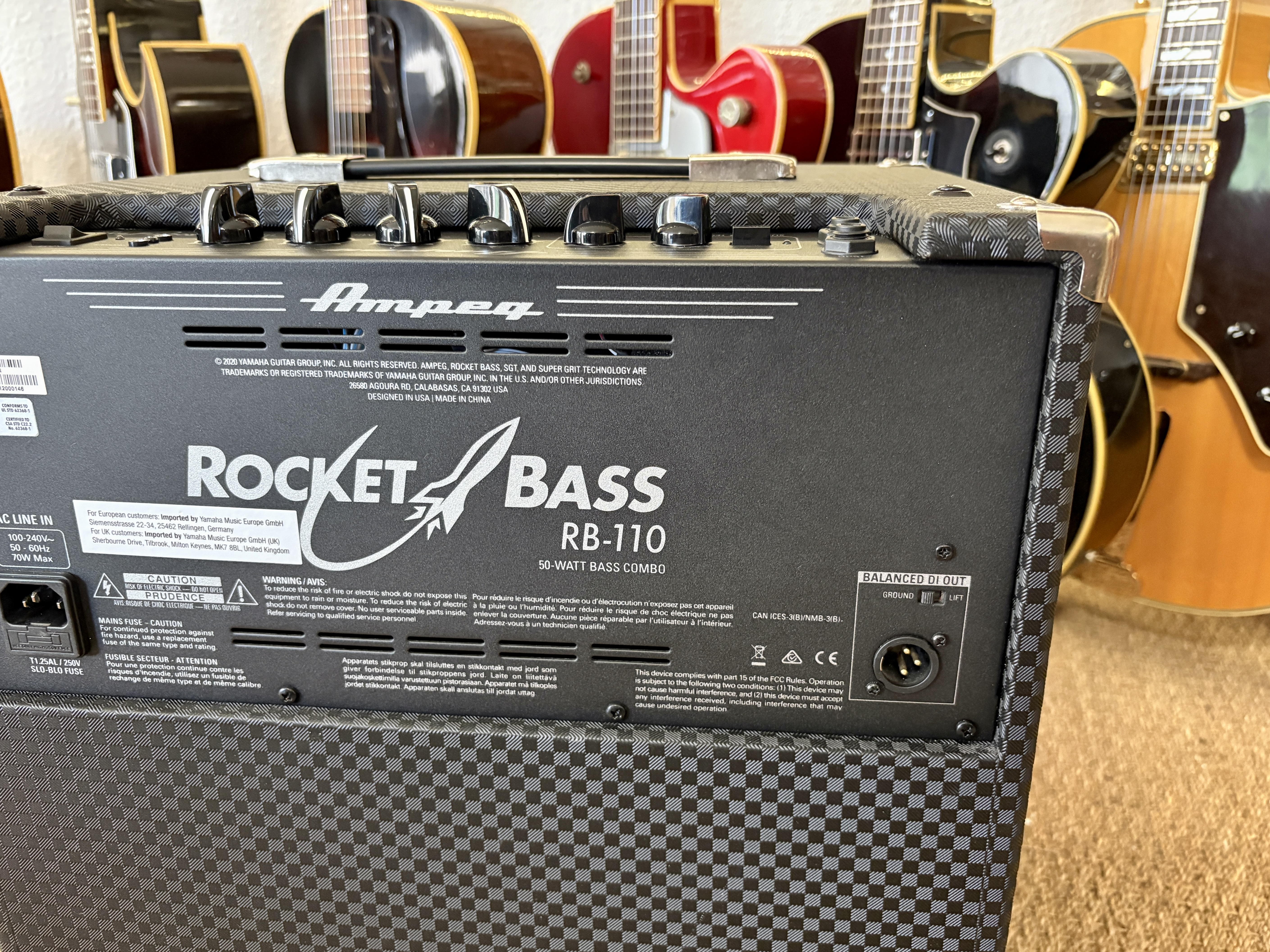 Ampeg RB-110 (935)