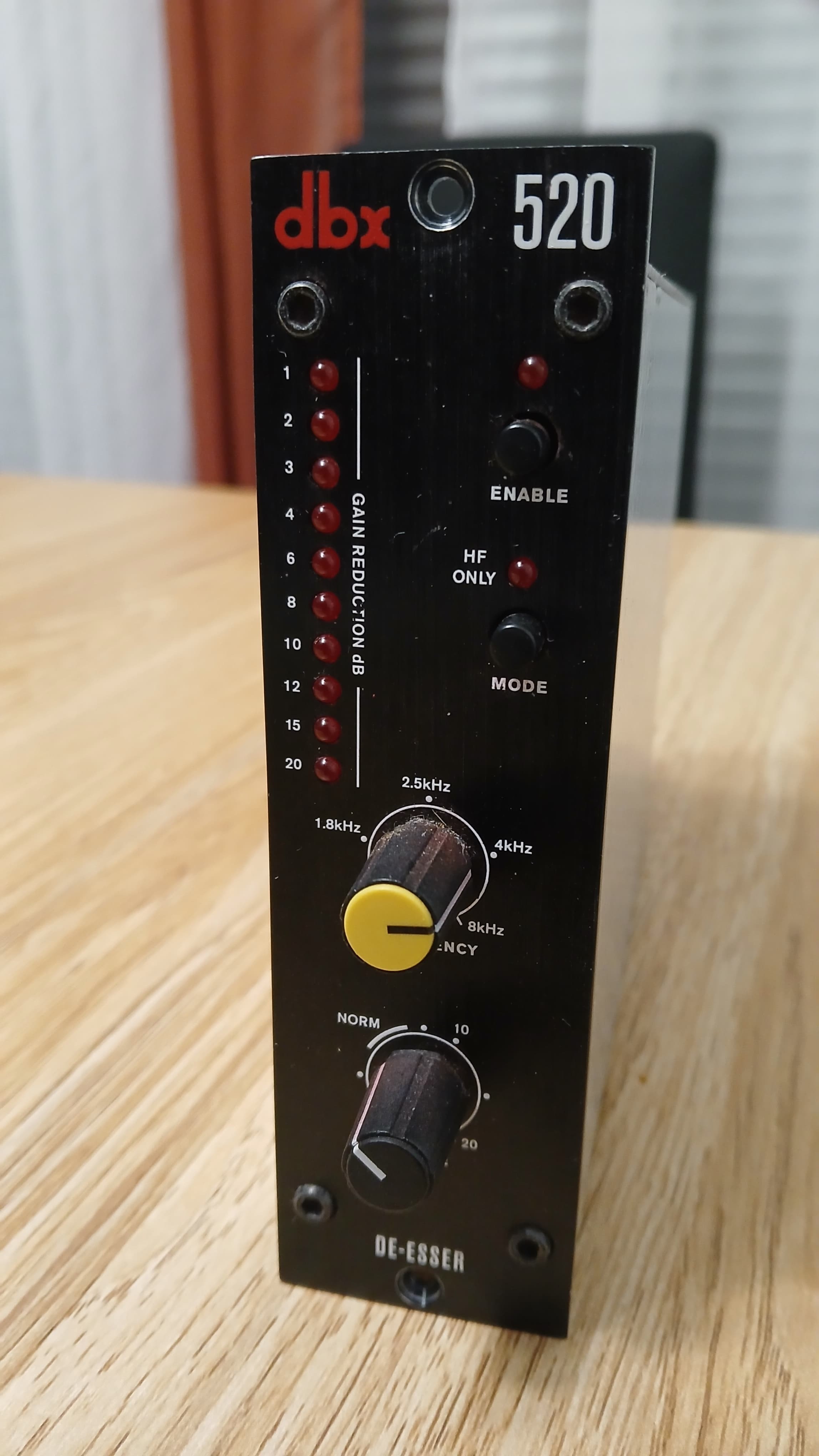 Vends DBX 520 De-esser - Module 500 