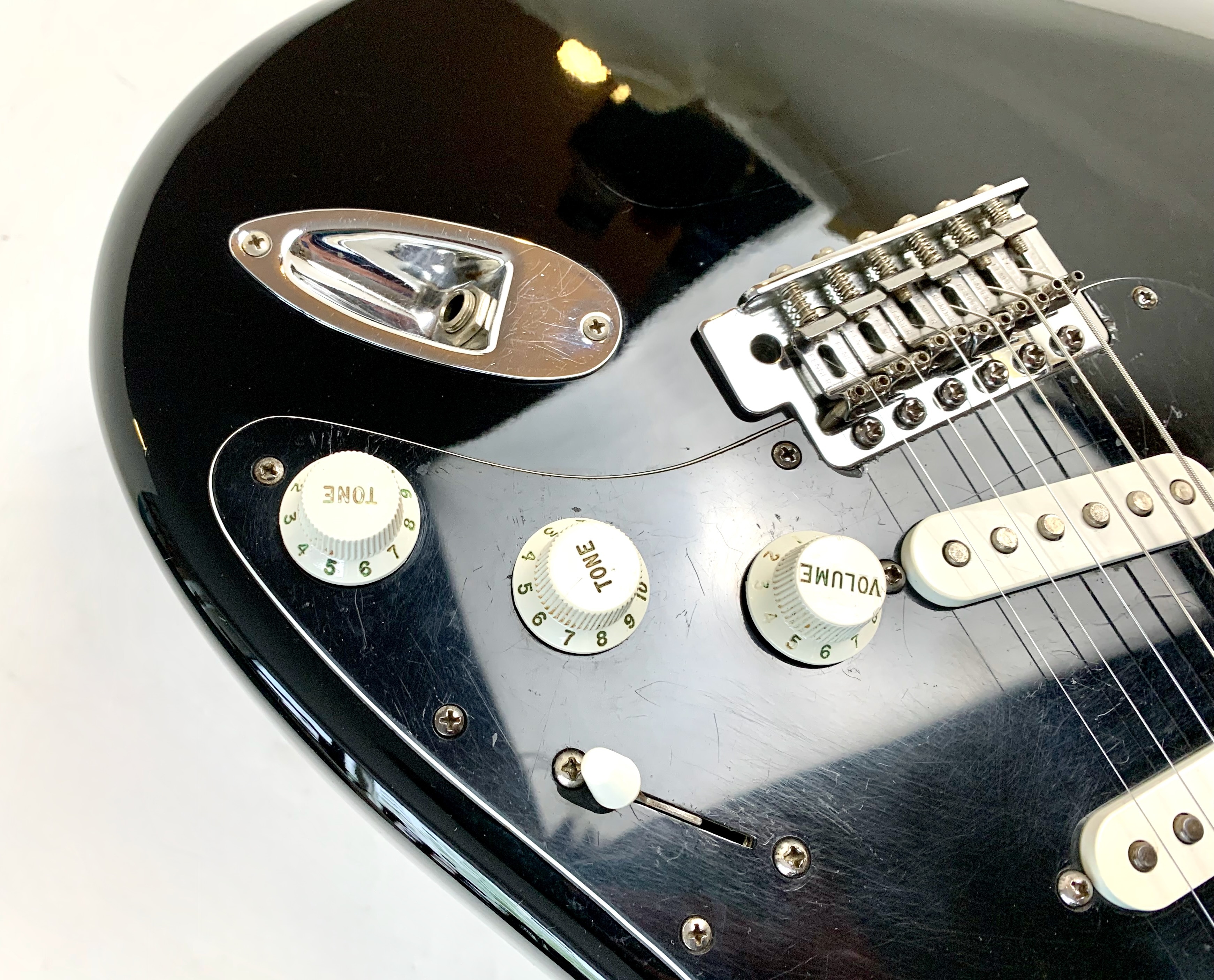 Fender Standard Stratocaster (2006-2008) (84495)