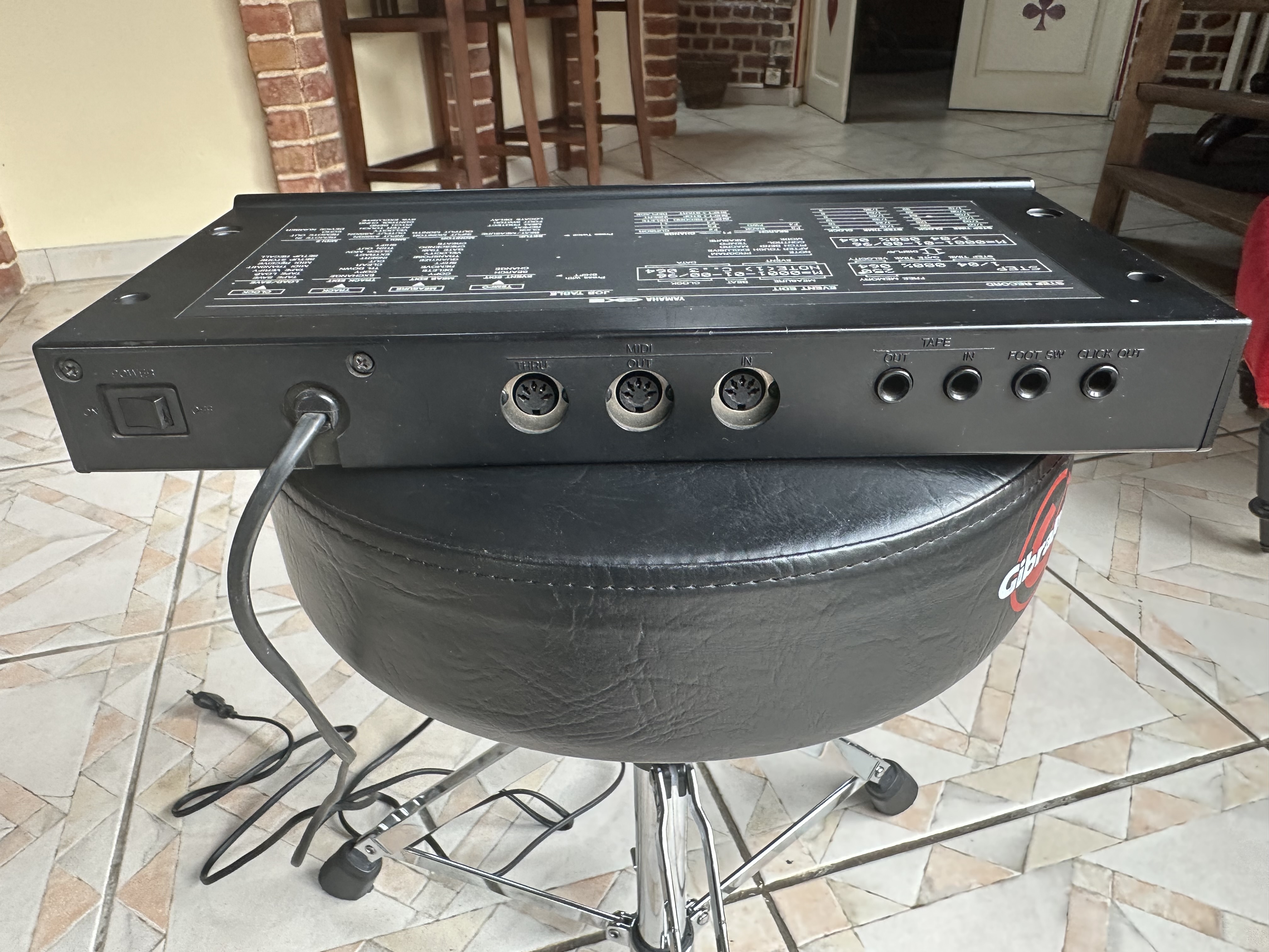 Yamaha QX5 (77449)