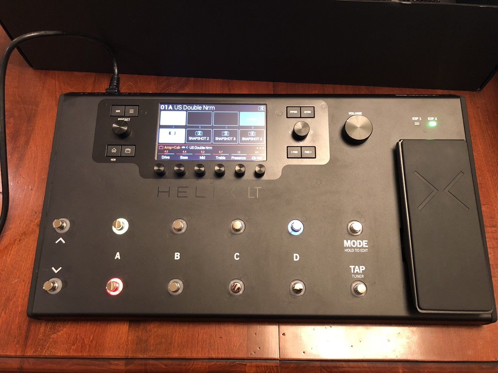 LINE 6 HELIX LT