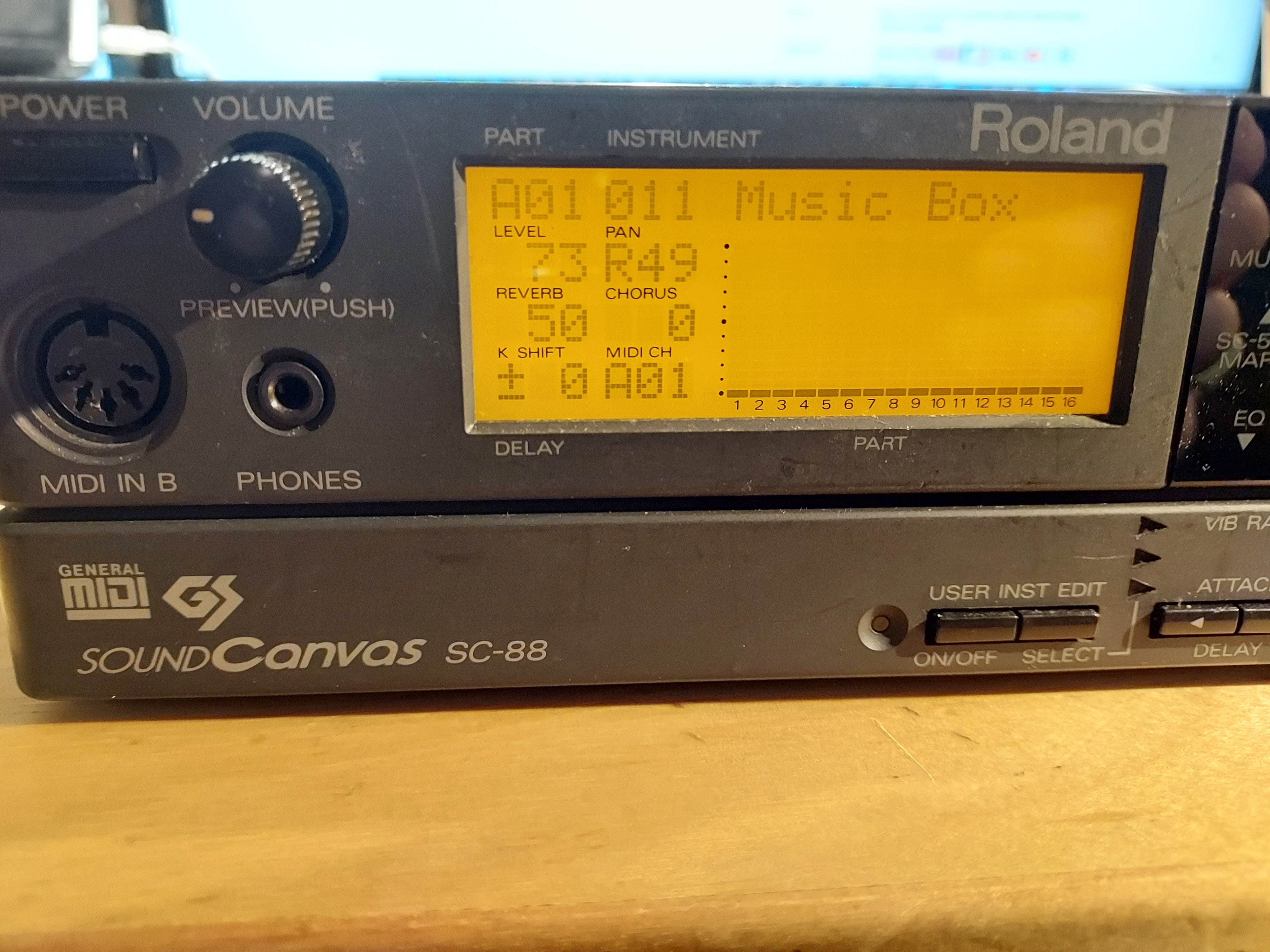Roland 3