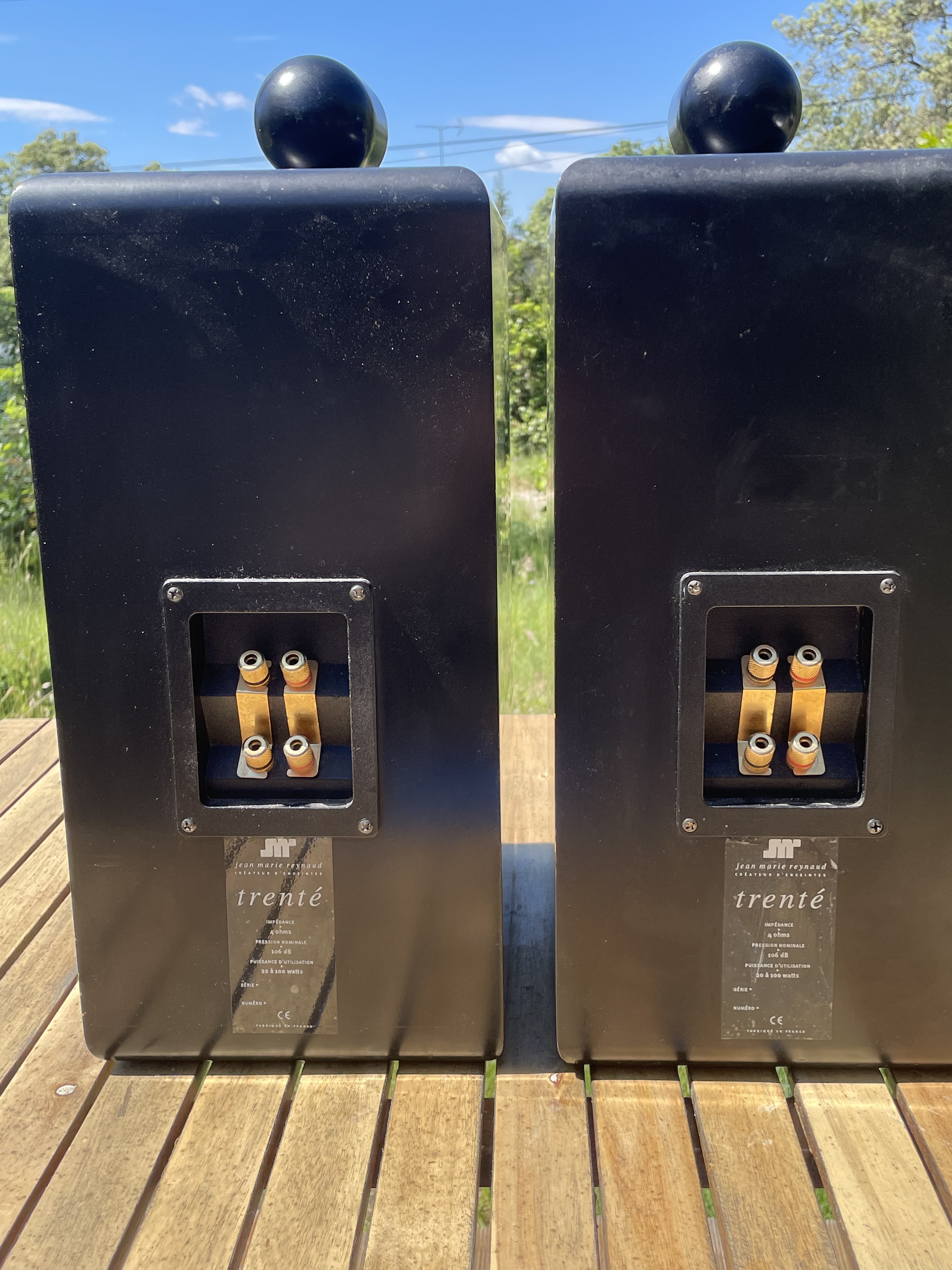 2 Les 2 arrières
