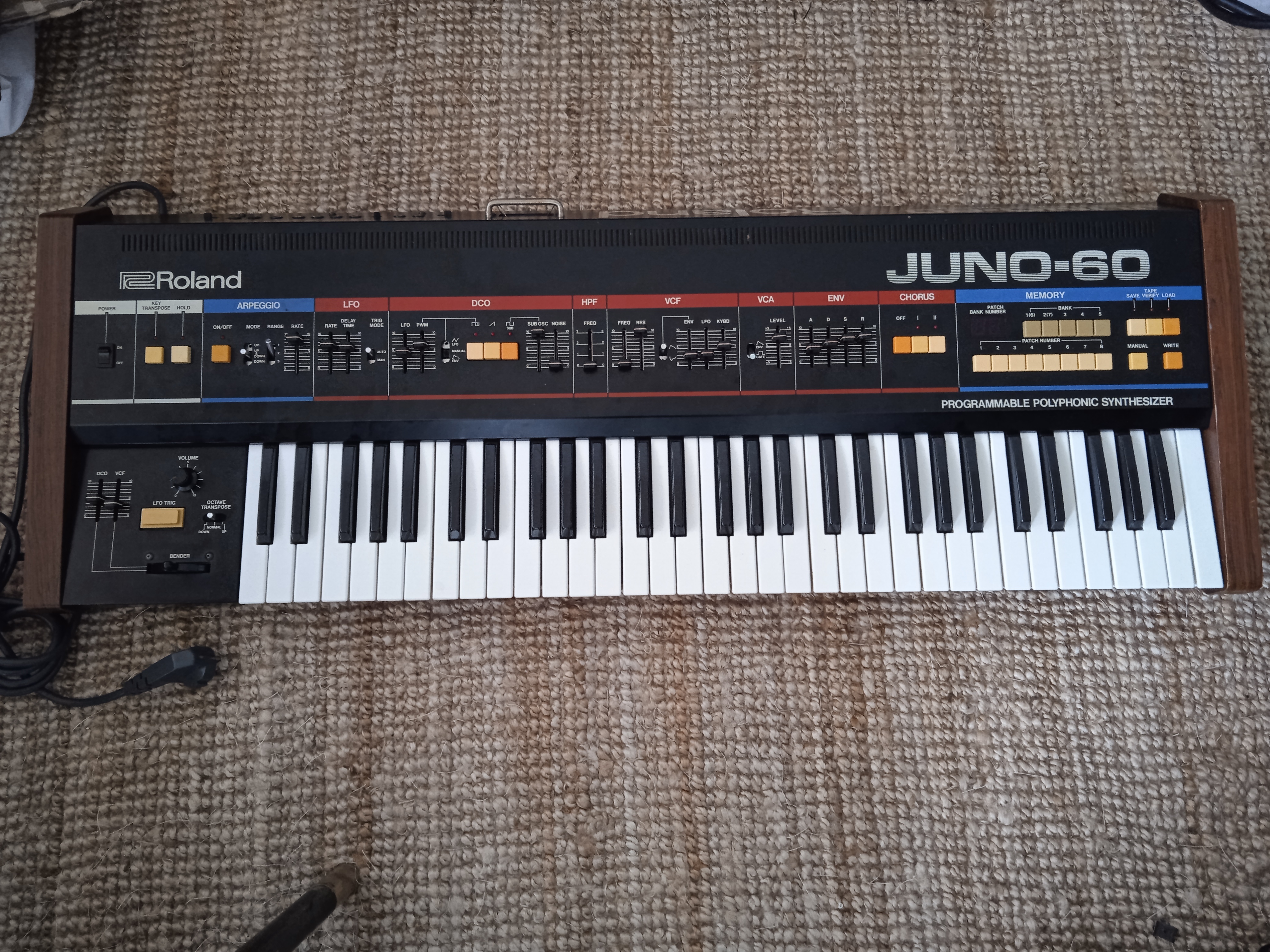 Roland juno 60
