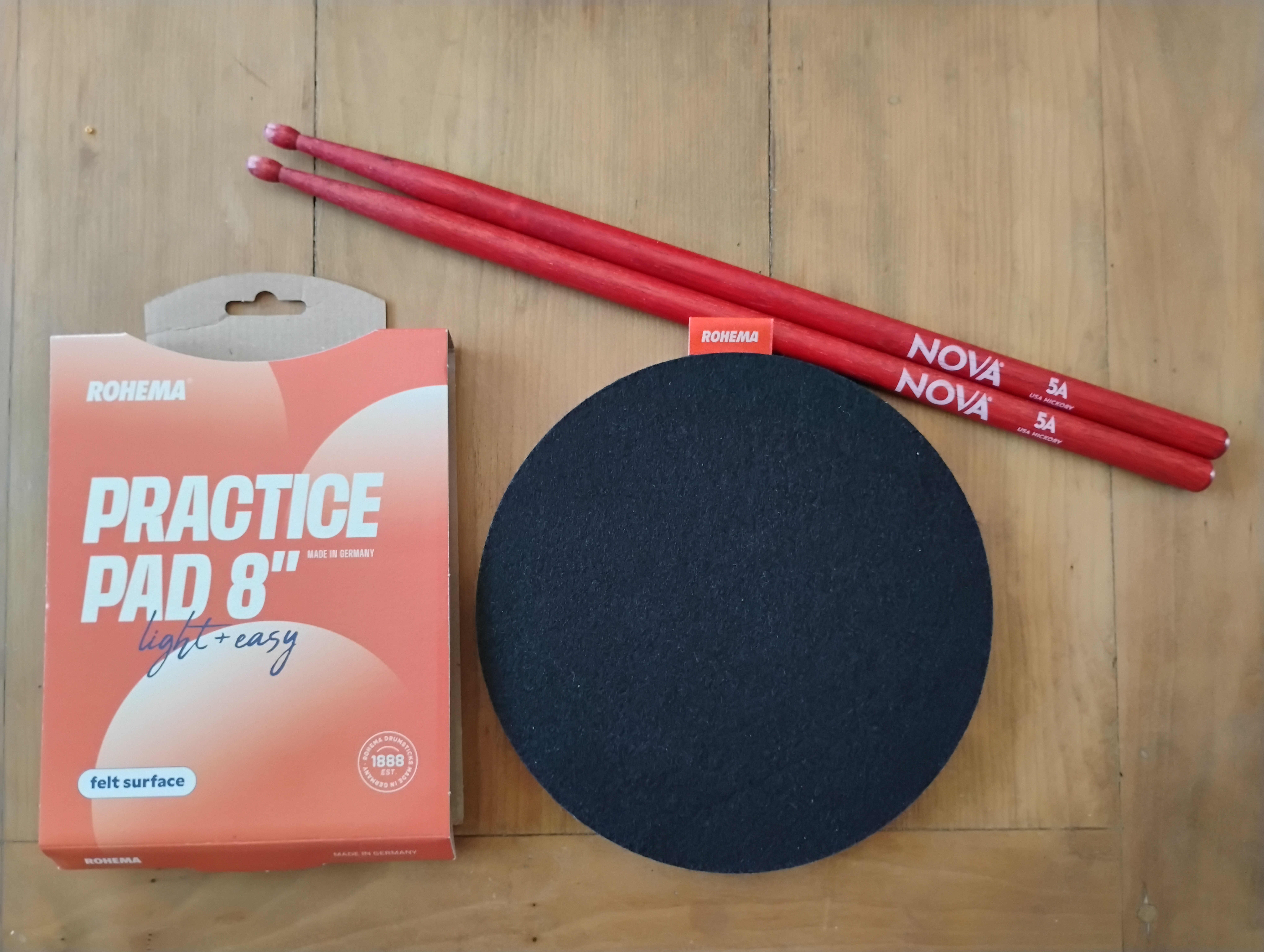 Practice Pad Rohema 8" + Baguettes 