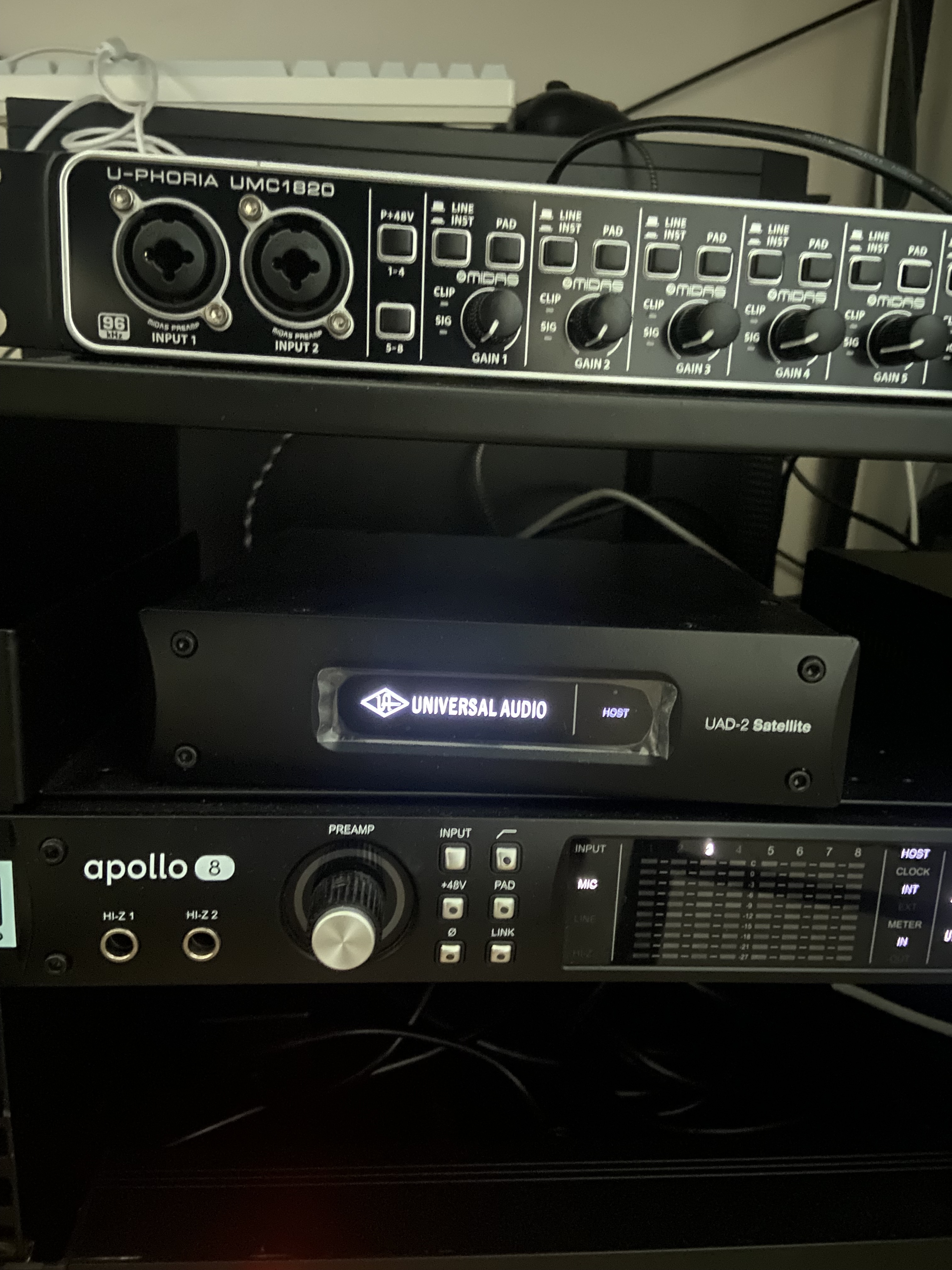 Lot uad-2 satellite 