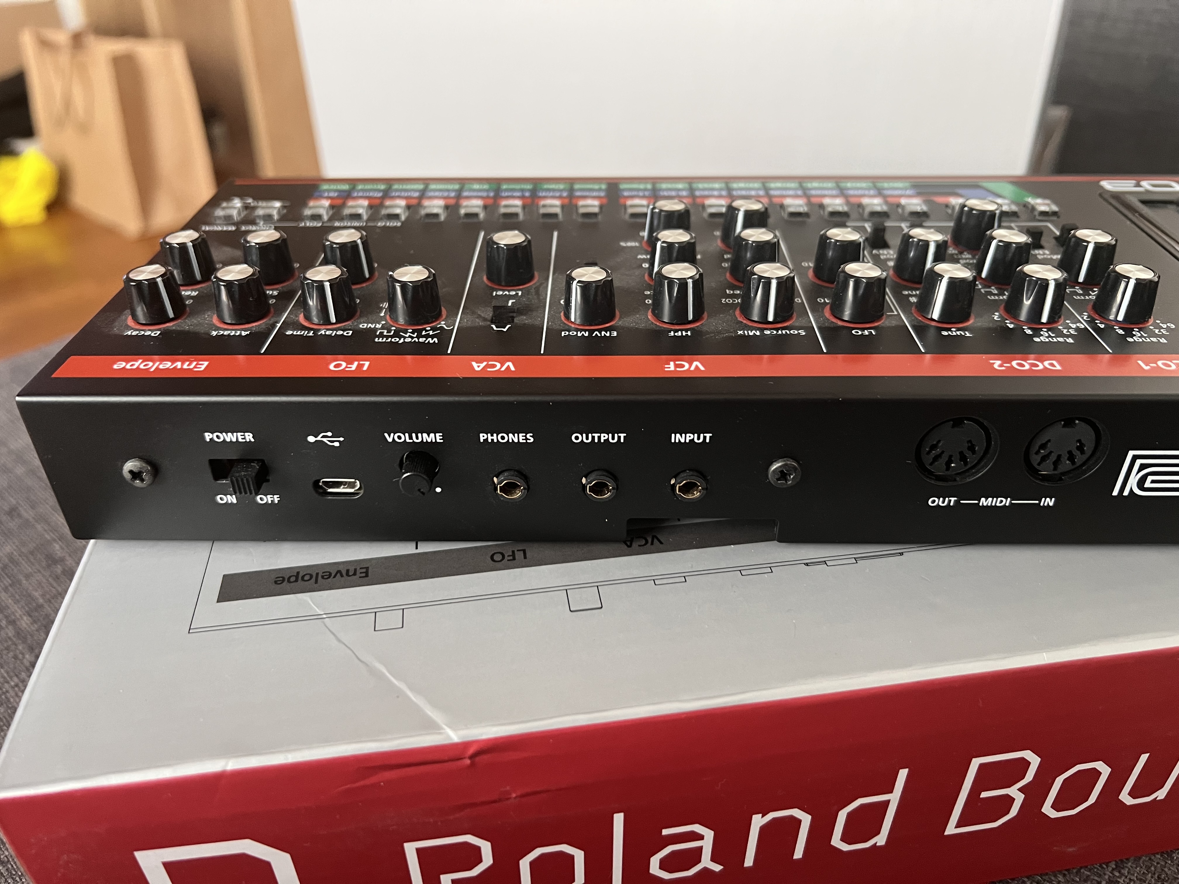 Roland JX-03 (22616)
