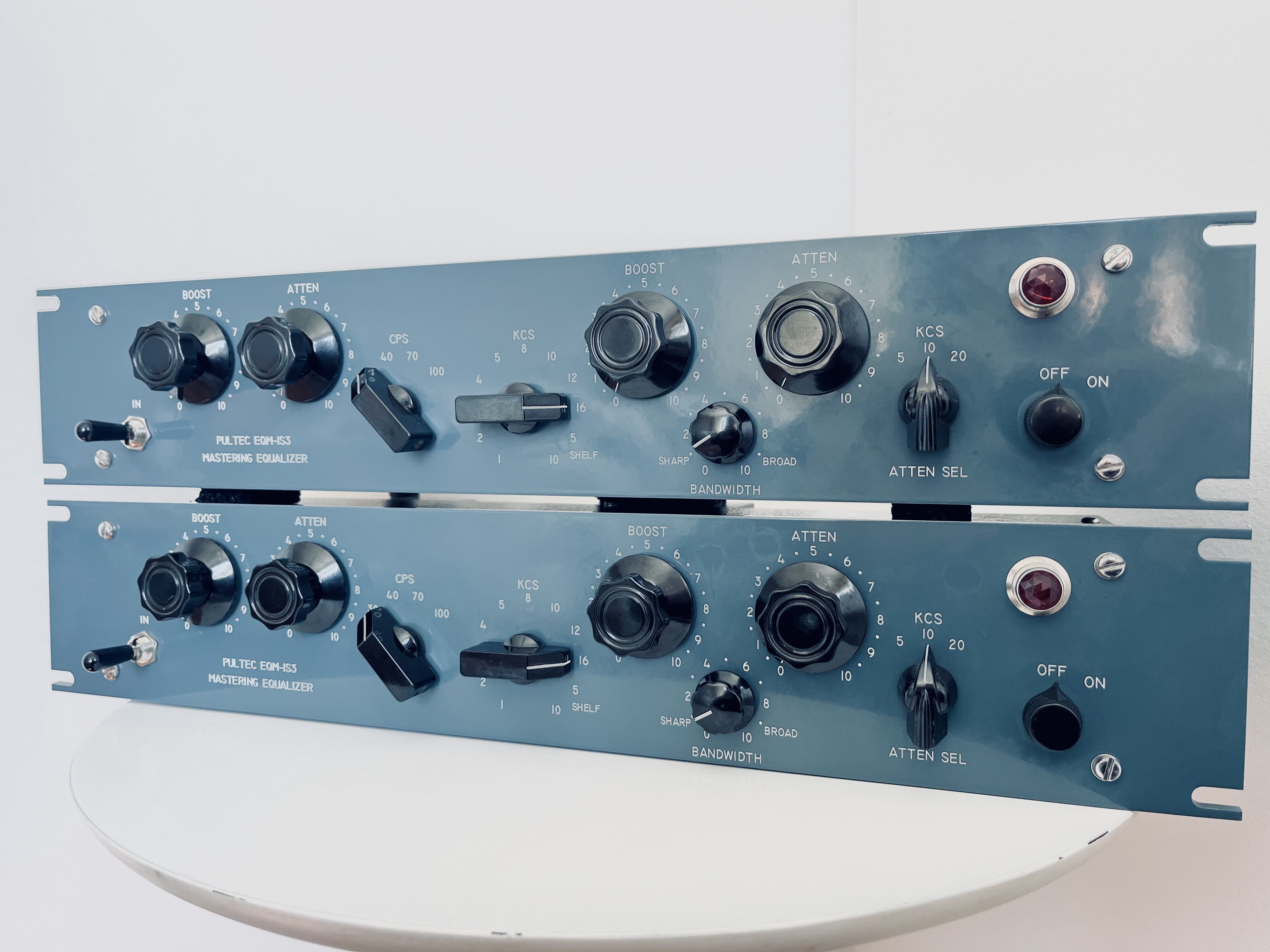 Paire de Pultec EQM-1S3 – Matched Pair – Numéros consécutifs