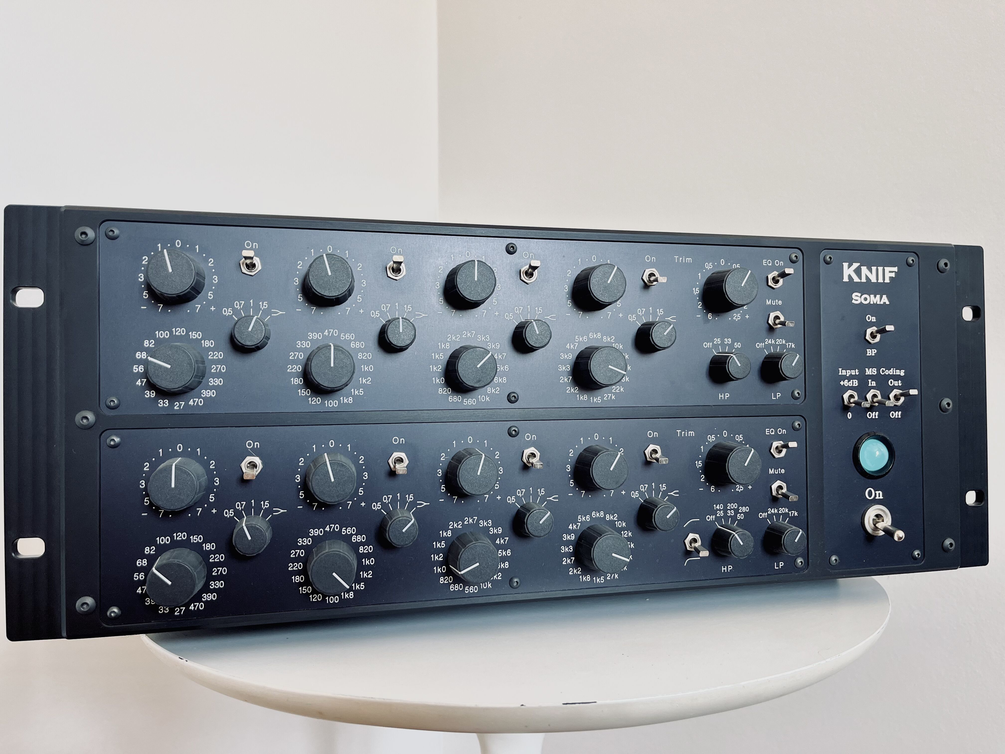 Knif Soma Mastering EQ