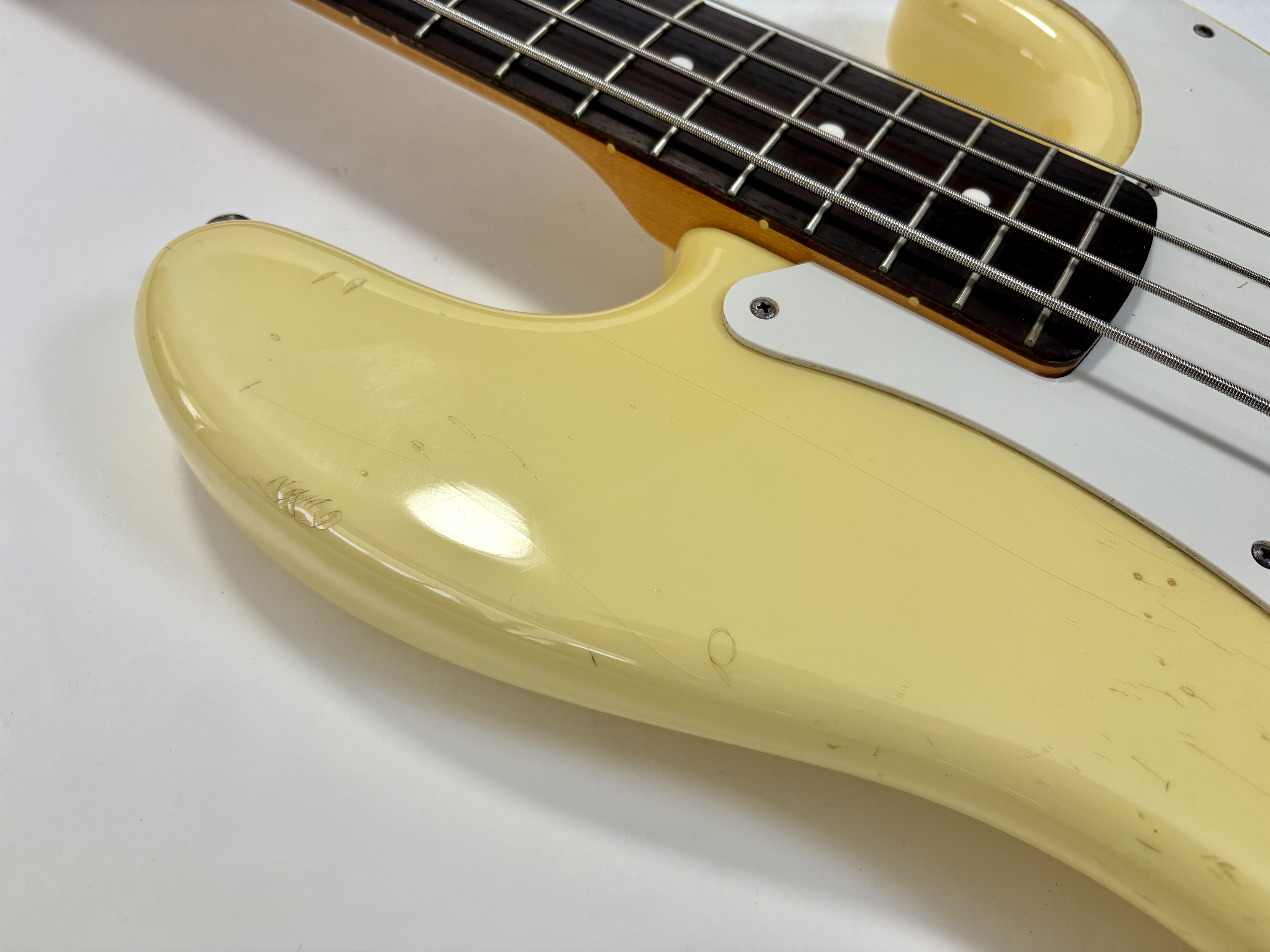 Fender Precision Bass Japan (84347)