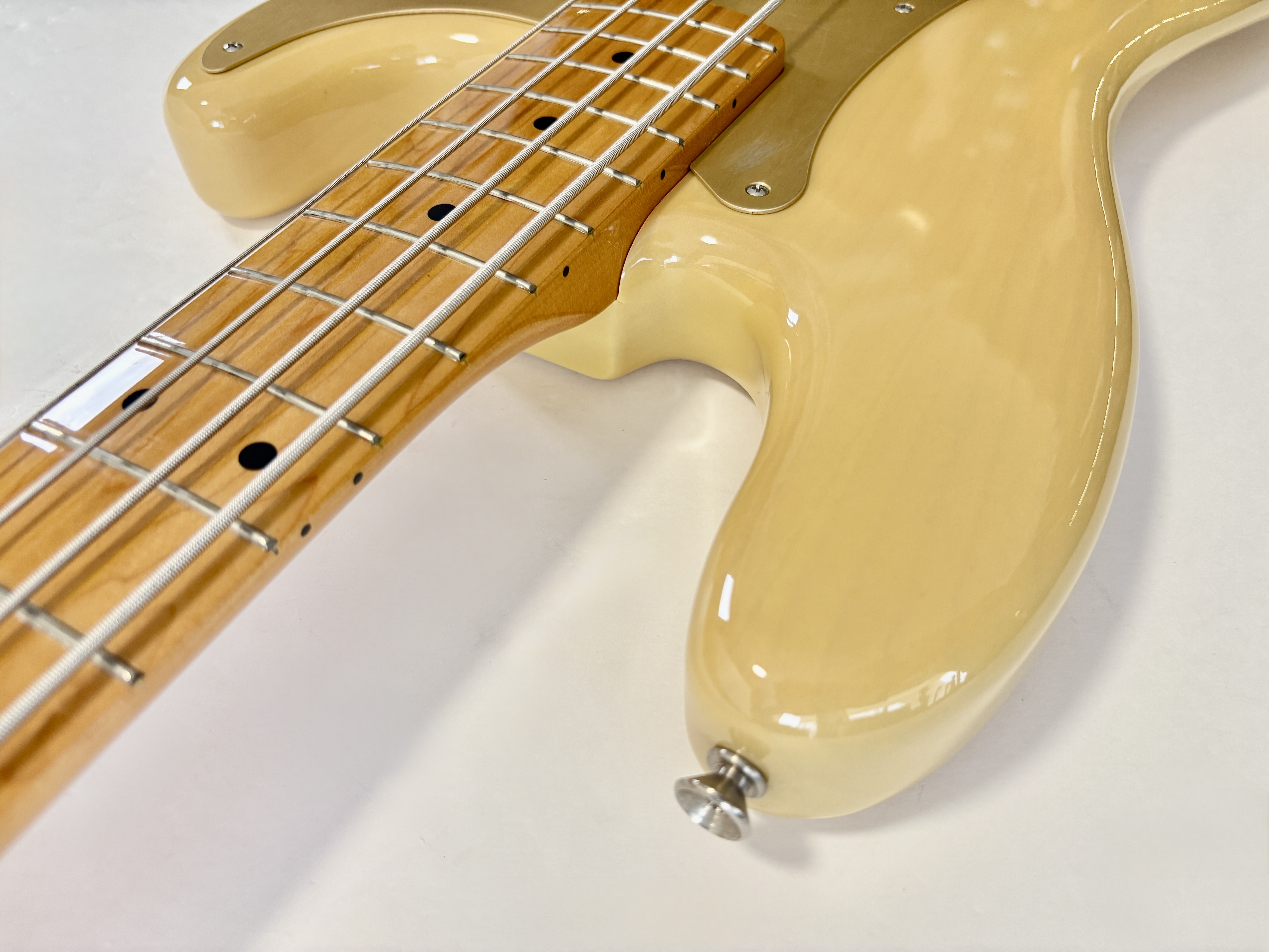 Fender Vintera '50s Precision Bass (56604)