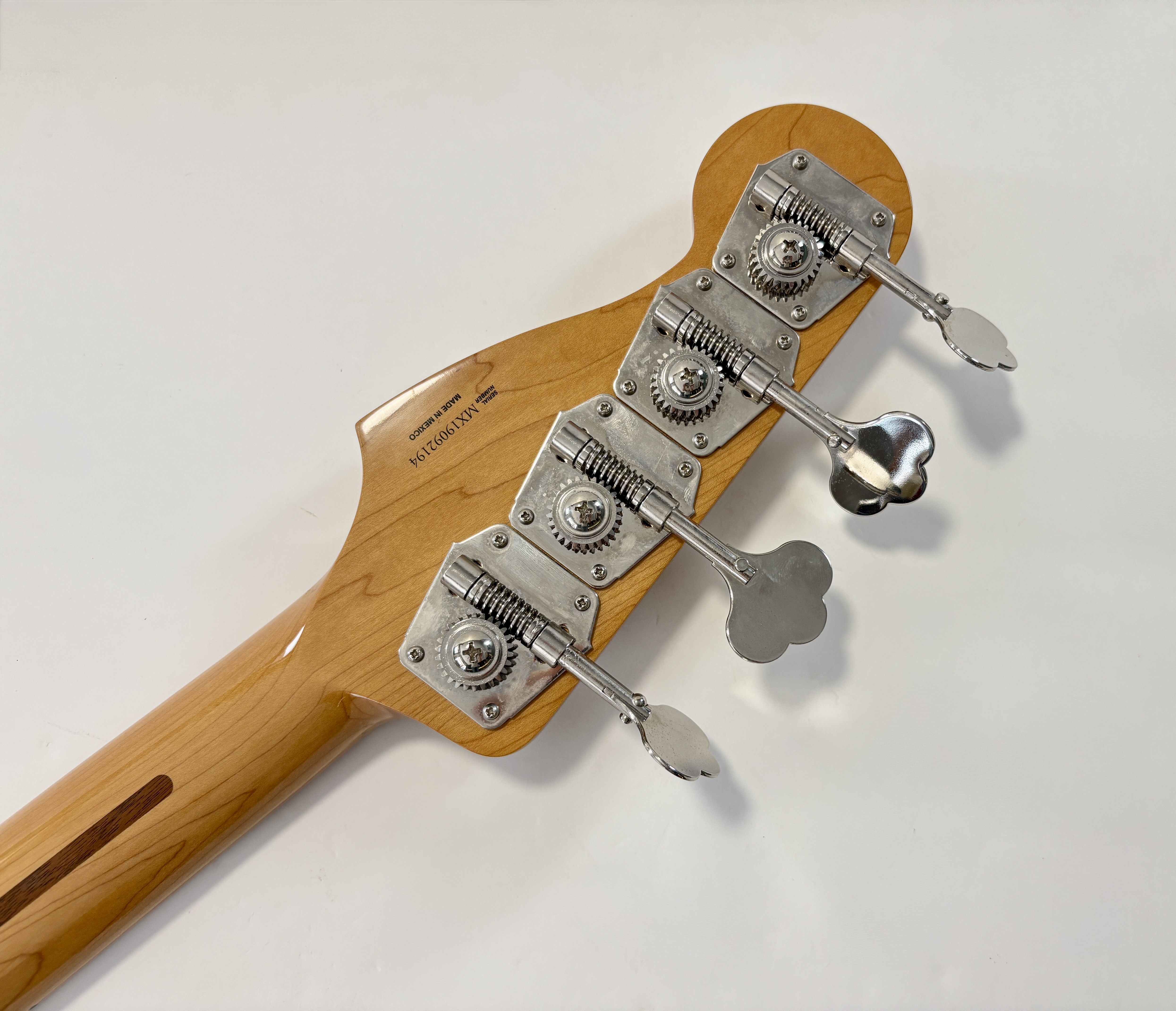 Fender Vintera '50s Precision Bass (10044)